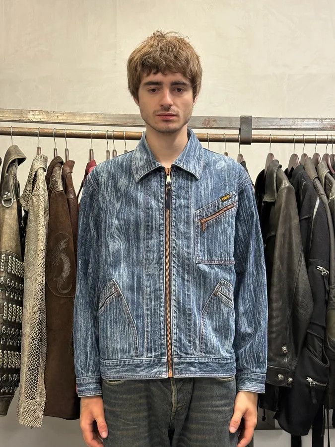 Designer × Vintage × Vivienne Westwood Vivienne Westwood Wood Print Denim Jacket Size US S / EU 44-46 / 1 - 2 Thumbnail