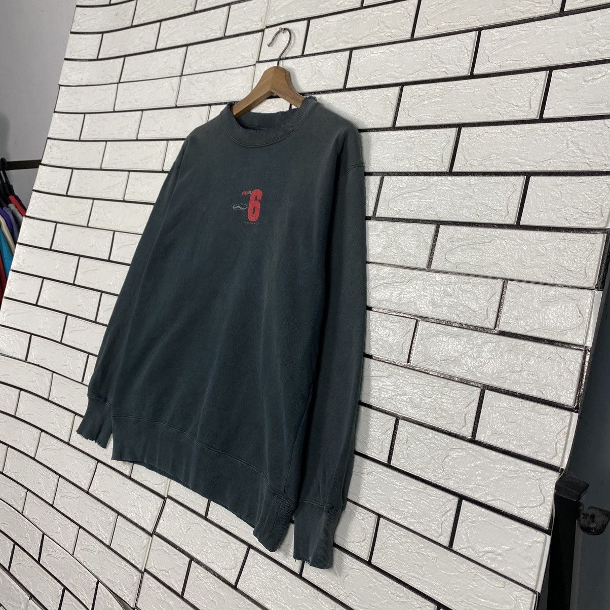 Japanese Brand Vintage Sweatshirt Vans Big Logo Size US M / EU 48-50 / 2 - 3 Thumbnail
