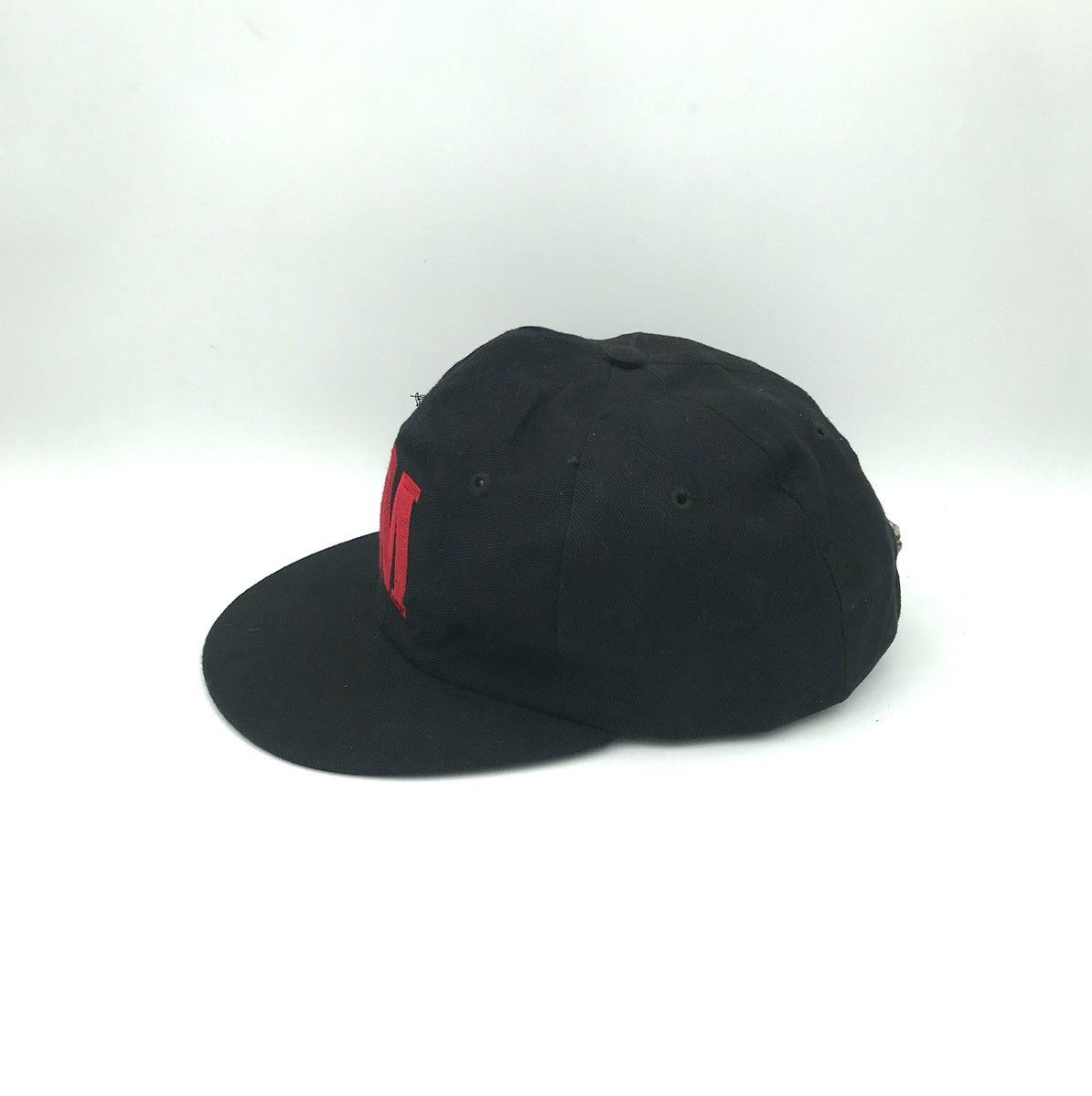 Vintage Vintage Marlboro 90s embroidery officia strapback hat Size ONE SIZE - 4 Thumbnail