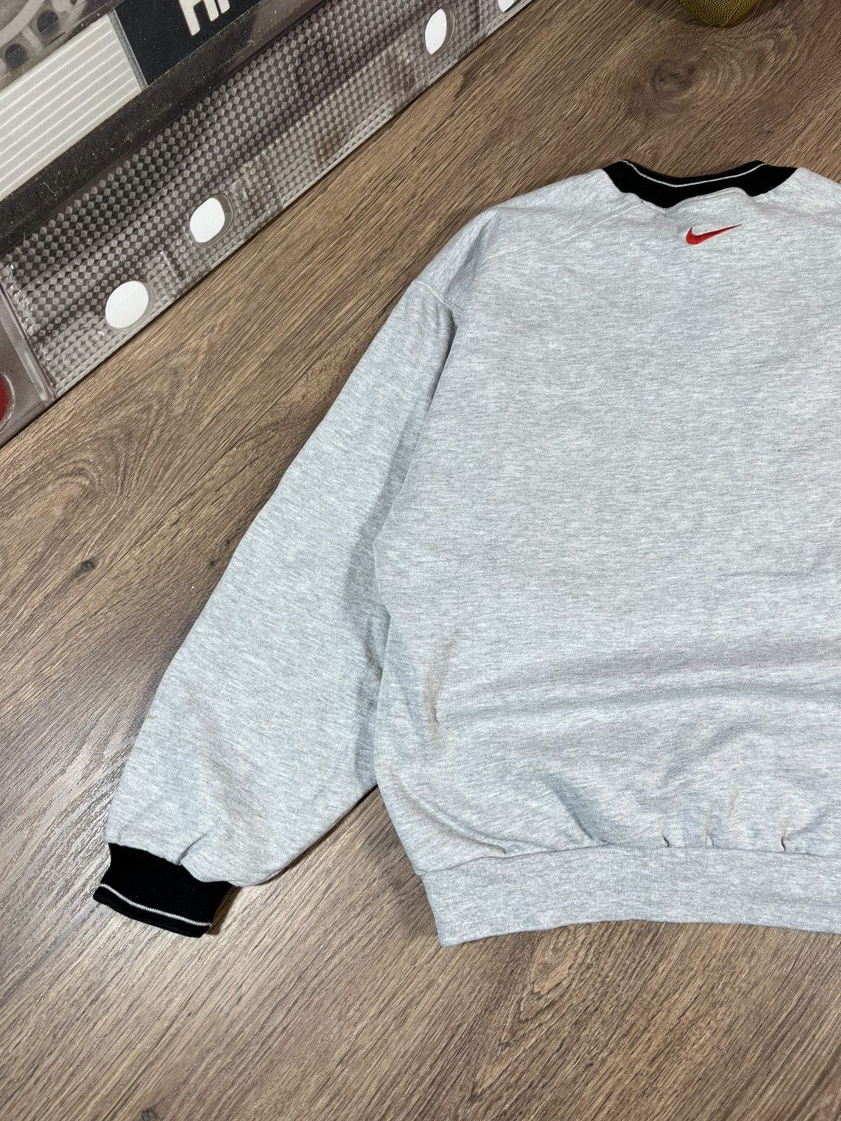 Nike Vintage Nike Sweatshirt Swoosh Big Logo Size US M / EU 48-50 / 2 - 13 Thumbnail