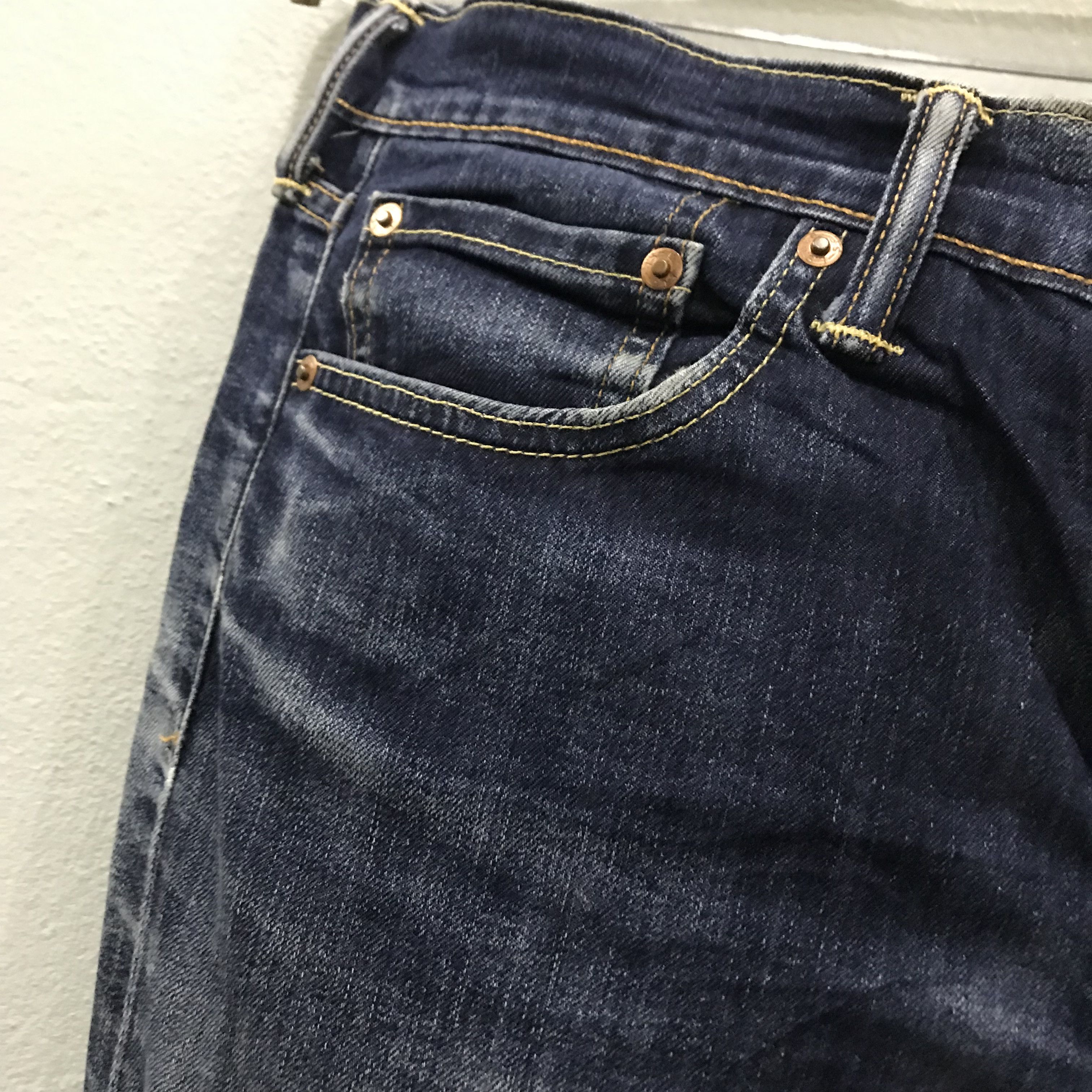 Levi's Vintage Levi’s 511 Slim Fit Dark Wash Jeans Size US 32 / EU 48 - 8 Thumbnail