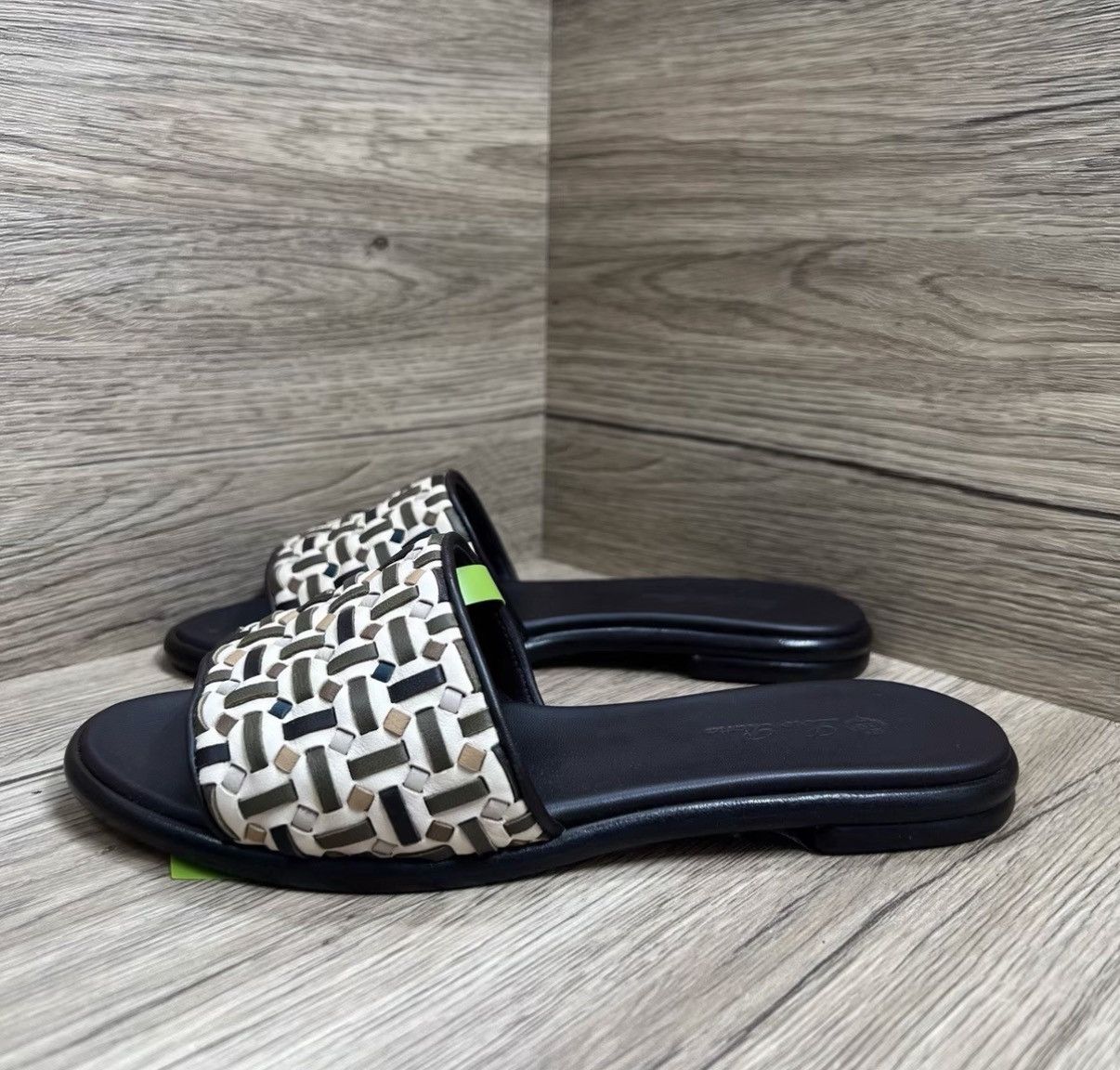 Loro Piana Loro Piana Woven Leather Slippers J41 Size US 6 / IT 36 - 1 Thumbnail