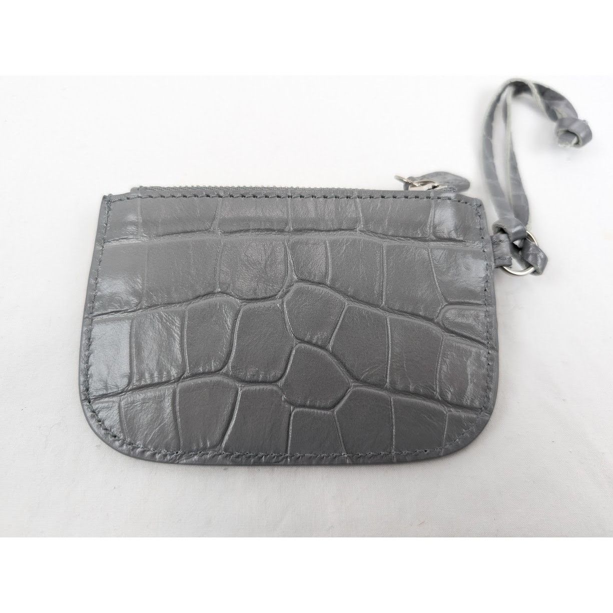Balenciaga o1rshd1 Size: OS / Extra Supple Calf Wallet in Grey Size ONE SIZE - 8 Thumbnail