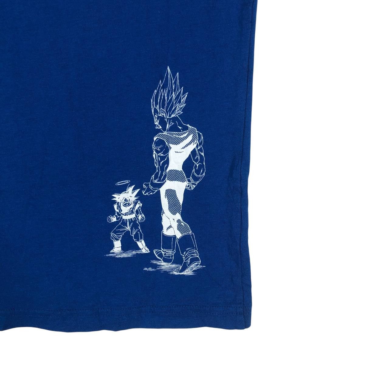 Uniqlo Uniqlo Dragon Ball T-Shirt Size US M / EU 48-50 / 2 - 7 Thumbnail