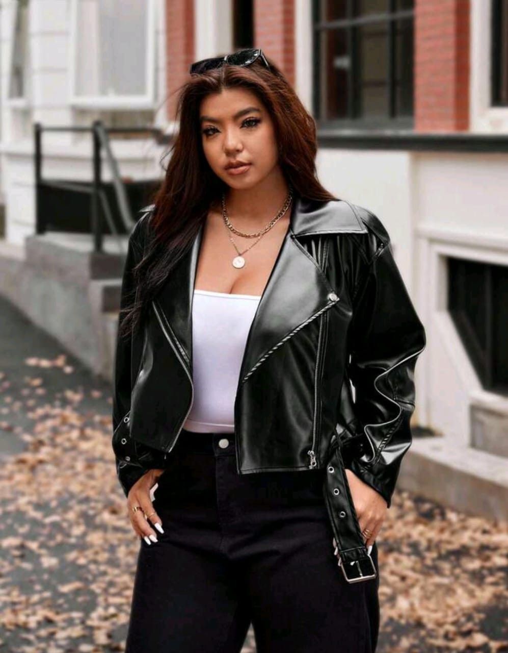 Other Women’s Black Leather Biker Jacket – Cropped Fit 🖤🔥 Size S / US 4 / IT 40 - 5 Thumbnail