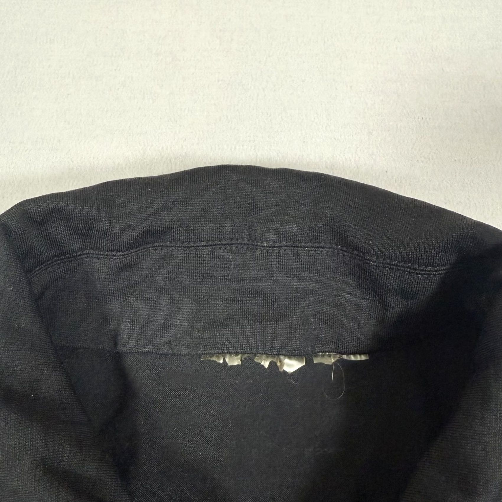 Icebreaker Icebreaker Shirt Mens Small Black Merino Wool Polo Hiking Performance Base Layer Size US S / EU 44-46 / 1 - 7 Thumbnail