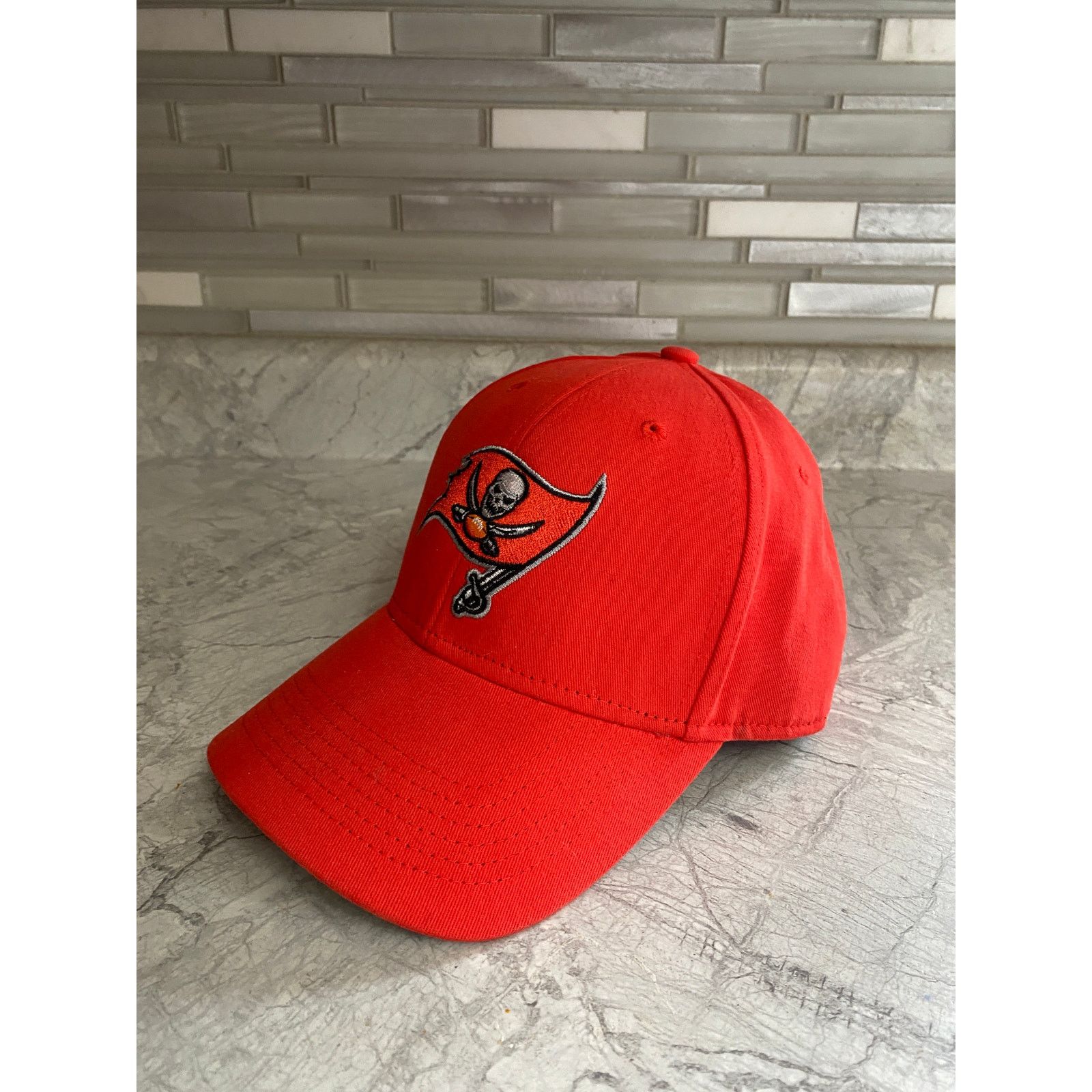 NFL Tampa Bay Buccaneers Adjustable Hat Size ONE SIZE - 1 Thumbnail