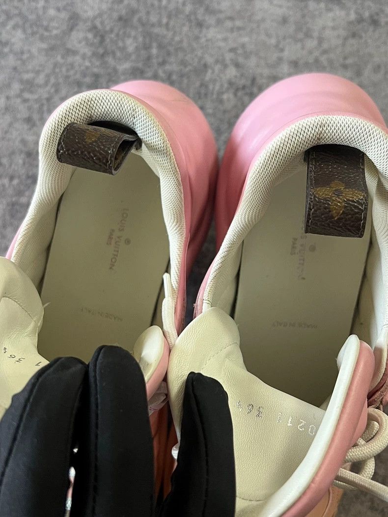Louis Vuitton Louis Vuitton size 36.5 Pink gradient logo dad shoes Size US 5 / EU 37 - 6 Thumbnail