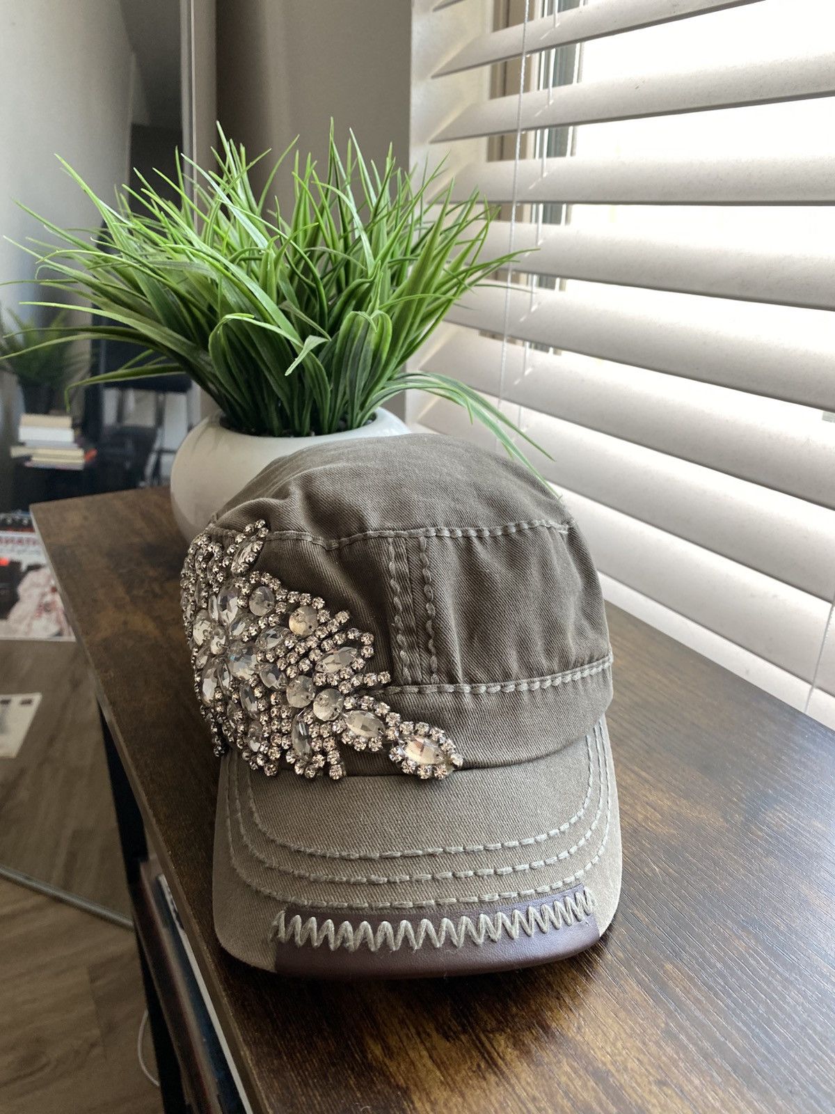 Other Y2K Crystal Embellished Army Hat Size ONE SIZE - 2 Thumbnail