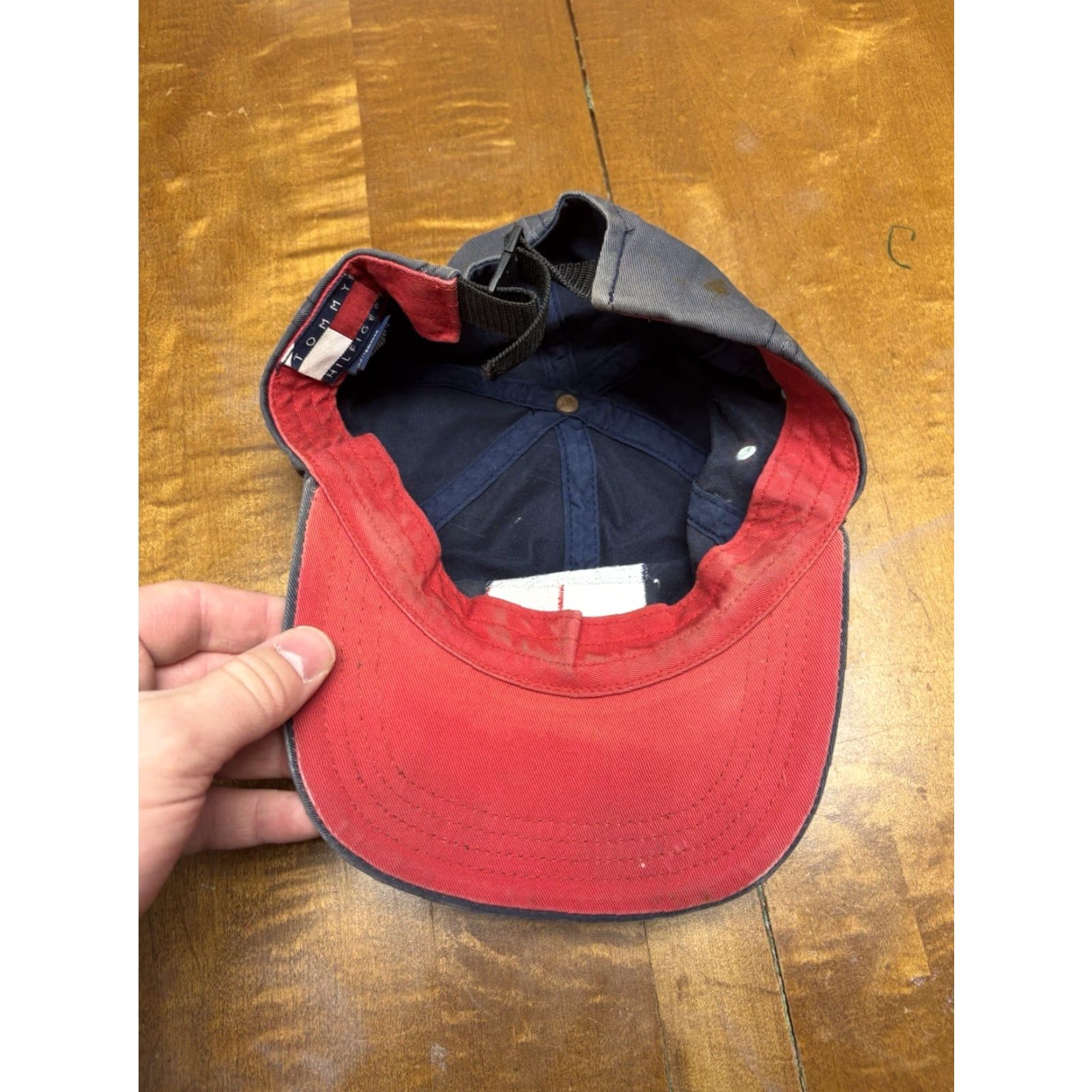 Tommy Hilfiger VINTAGE Tommy Hilfiger Hat SnapBack Blue One Size Men Big Flag Adjustable Hat Size US 35 - 2 Thumbnail