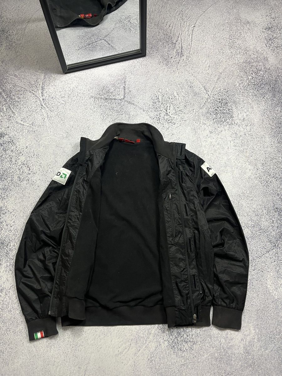 Ferrari × Formula 1 Vintage Ferrari F1 Puma Racing Jacket Hype Rare Marlboro Size US L / EU 52-54 / 3 - 11 Thumbnail