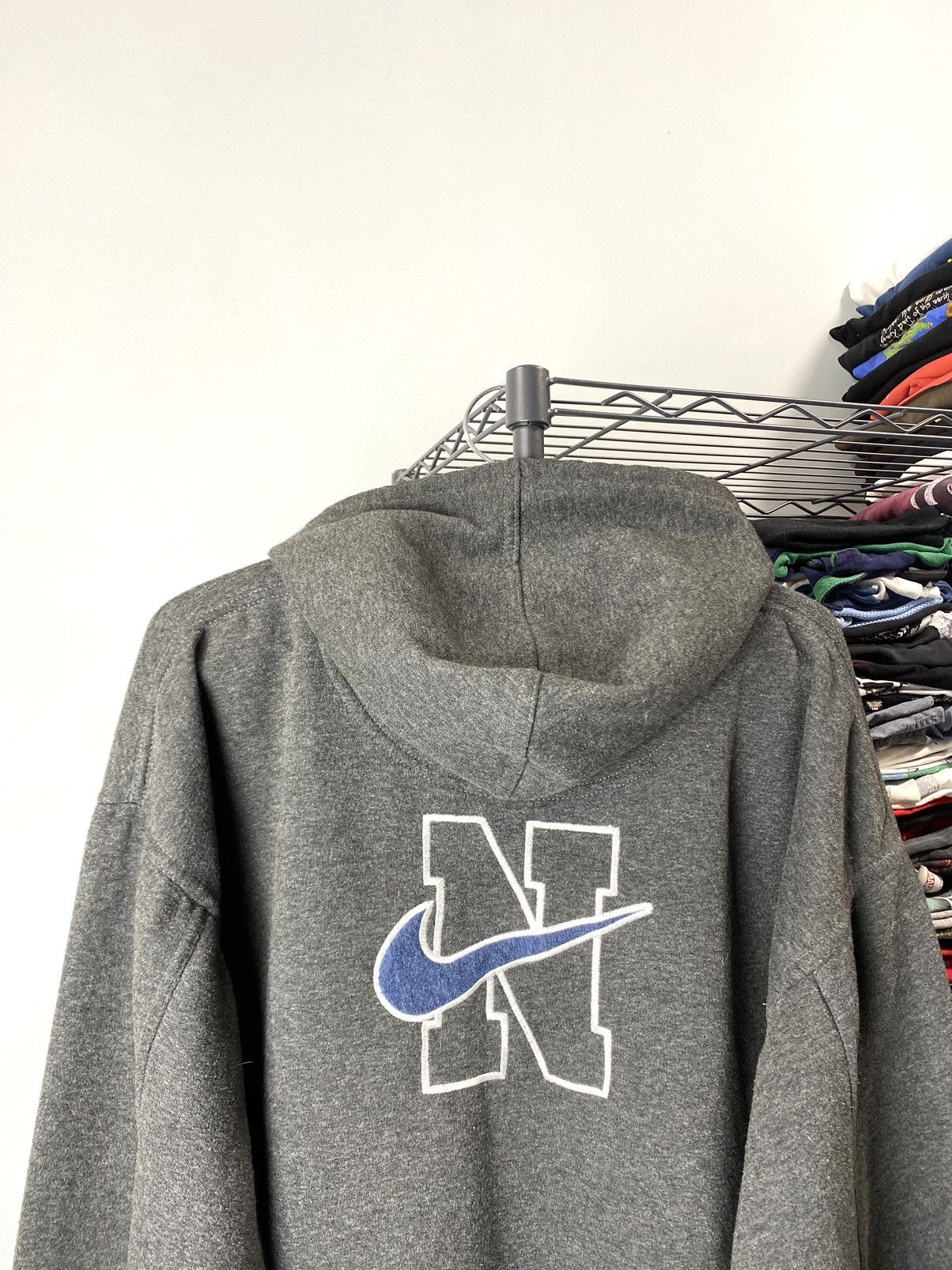 Nike 1990’s Nike Vintage Hoodie Embroidered N Logo Size US XL / EU 56 / 4 - 9 Thumbnail