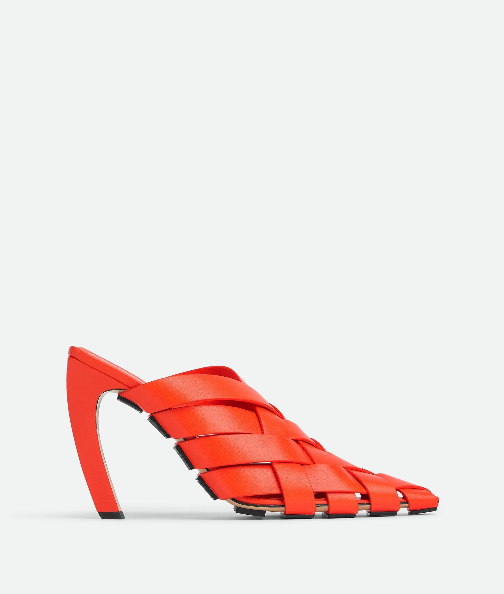 Bottega Veneta o1bcso1str0225 Alfie Mules in Orange Size US 8 / IT 38 - 1 Thumbnail