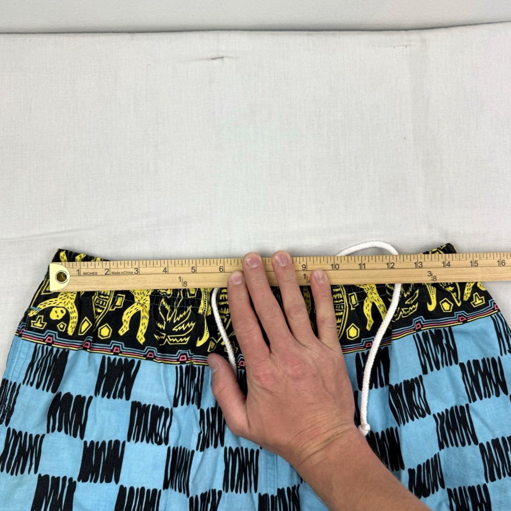 Vintage VINTAGE Islander Geometric Swim Trunks Adult M Blue 90s 80s Beach Mens CBF Shorts Size US 31 - 5 Thumbnail