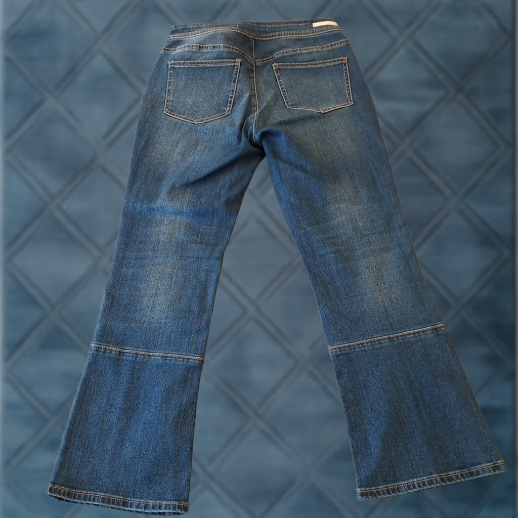 Vintage Pilcro Cropped Jeans Womens Size 28 Blue Side Zip 28x25.5 Denim Regular Rise Mid 8.5-10.5 Inseam 25.5 Inseam 25.5 Inseam Size 28" / US 6 / IT 42 - 1 Thumbnail