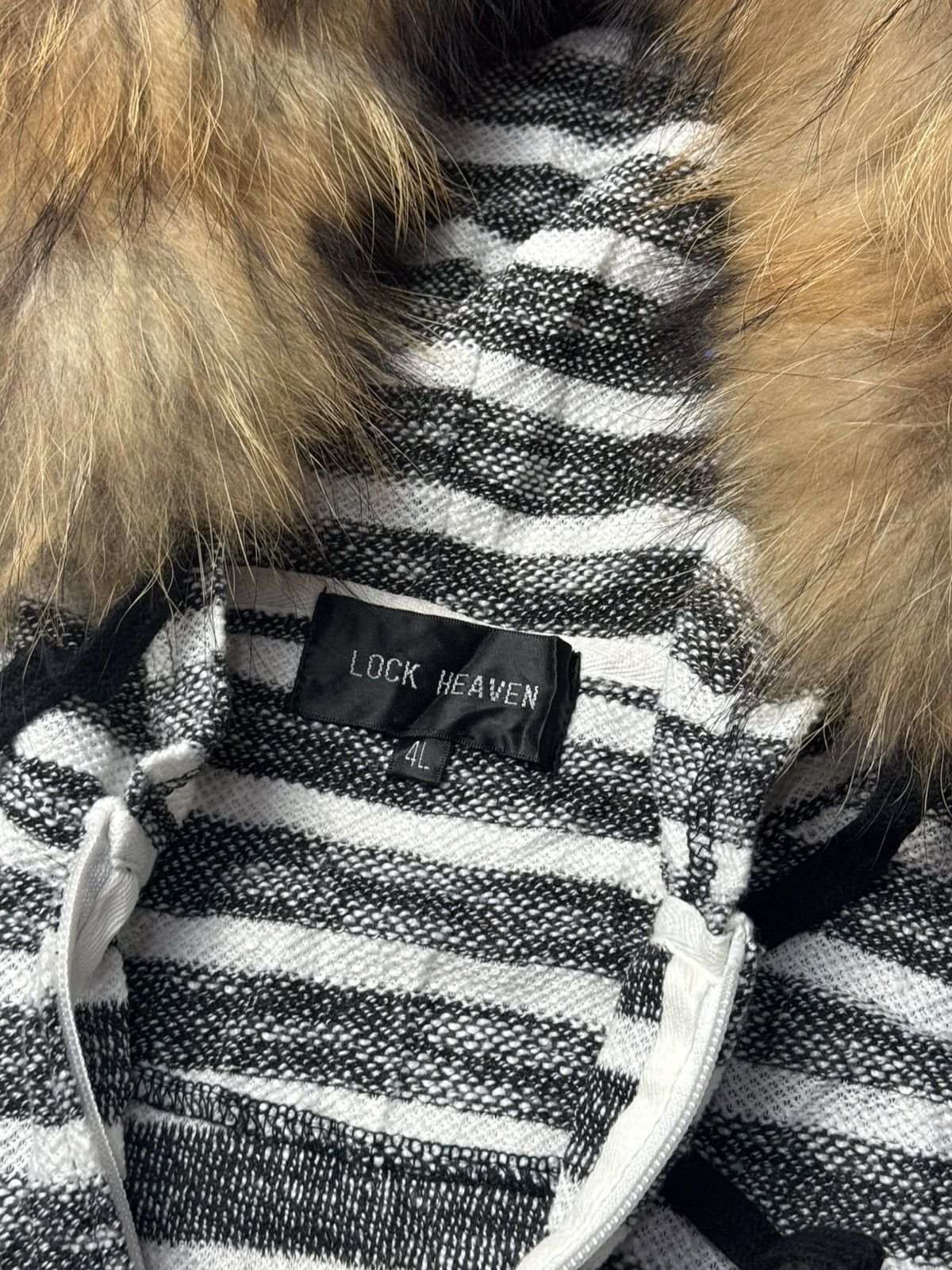 Hysteric Glamour × Japanese Brand × Le Grande Bleu (L.G.B.) Fur Hoodie Striped Japanese Lock Heaven Styled Size US L / EU 52-54 / 3 - 6 Thumbnail