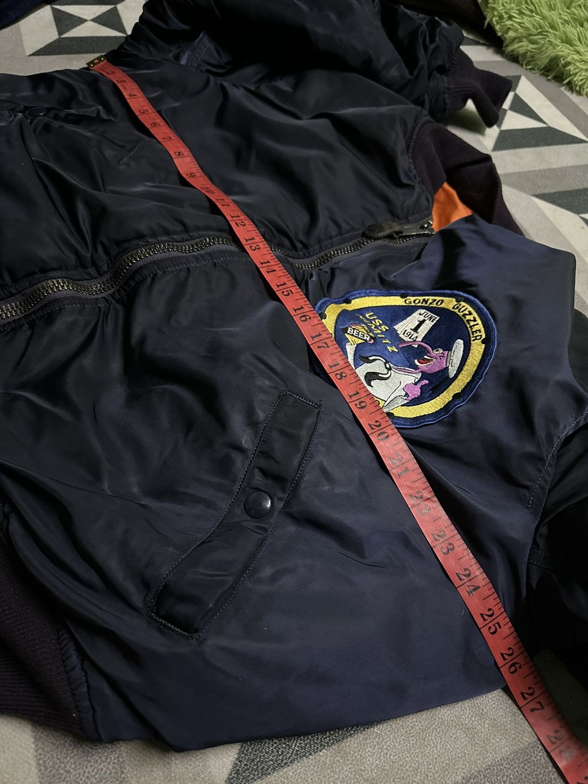 Vintage Vintage 80s USAF reversible bomber jacket Size US L / EU 52-54 / 3 - 13 Thumbnail