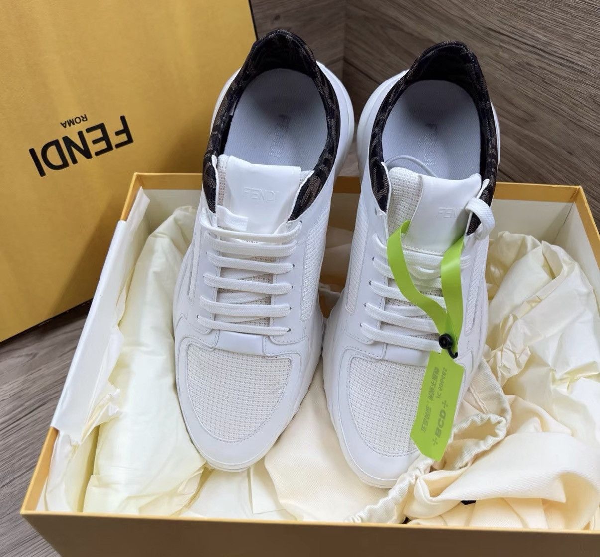 Fendi Fendi White Brown-Tail Sneakers J41 Size US 8 / EU 41 - 2 Thumbnail