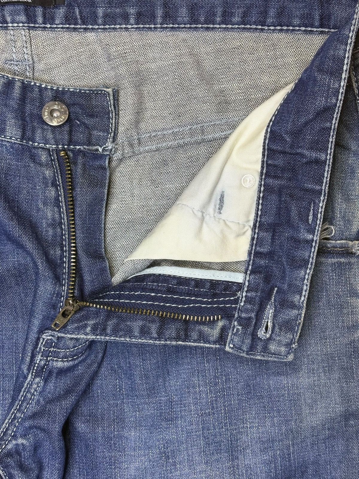 Dolce & Gabbana Vintage Dolce Gabbana Blue Wash Distressed Jeans Size US 33 - 9 Thumbnail