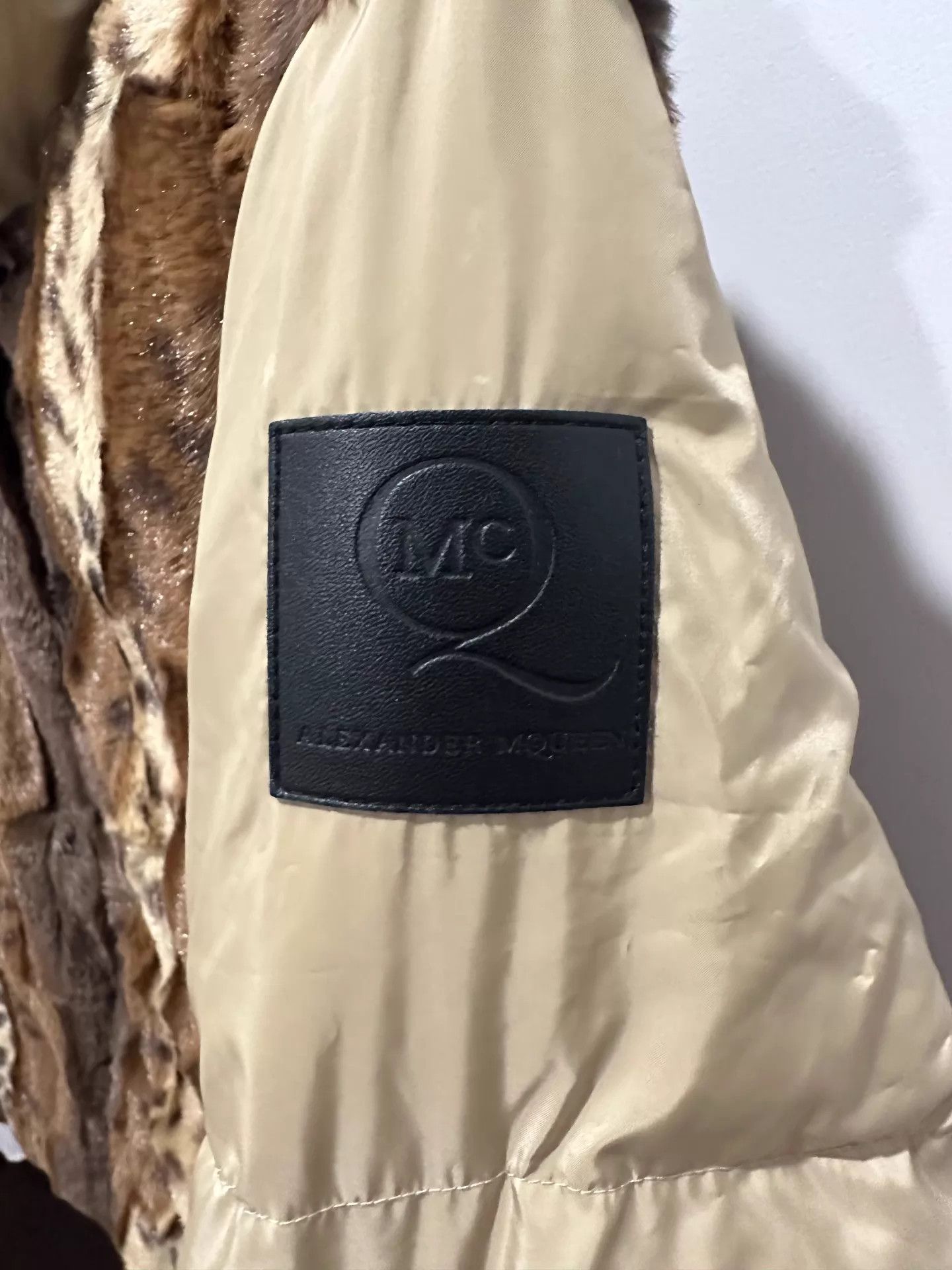 Alexander McQueen AMQ Vintage Eco Fur Leopard Print Slim Fit Unisex Down Jkt Size S / US 4 / IT 40 - 5 Thumbnail