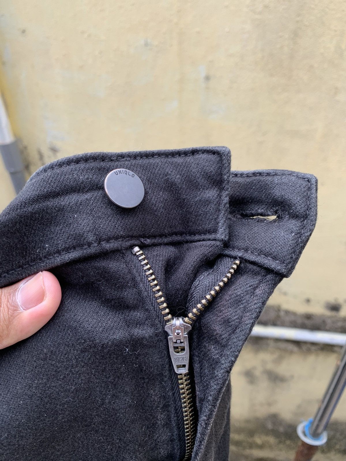 Japanese Brand Steals! Uniqlo Jeans Ultra Stretch Skinny Fit Tapered Denim Size US 34 / EU 50 - 10 Thumbnail