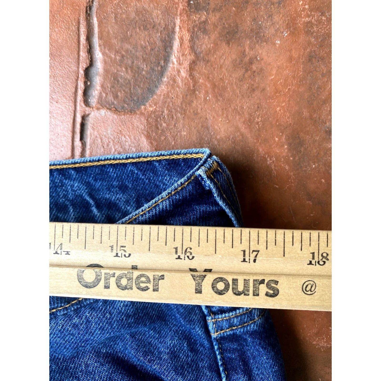 Levi's VINTAGE Levi's 519 Jeans Womens Juniors 13 Blue Denim Flared 90s Y2K 519 Model Girls Mens? Size 34" / US 12 / IT 48 - 7 Thumbnail