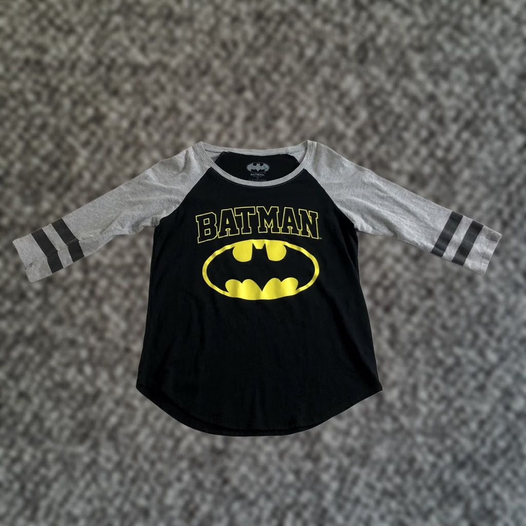 Vintage Batman Long Sleeve Shirt Women's Size Medium Black/Grey - Batman Pullover Shirt, Crew Neck, Cotton Blend, Graphic Print, Solid Pattern, Regular Fit Size M / US 6-8 / IT 42-44 - 1 Thumbnail