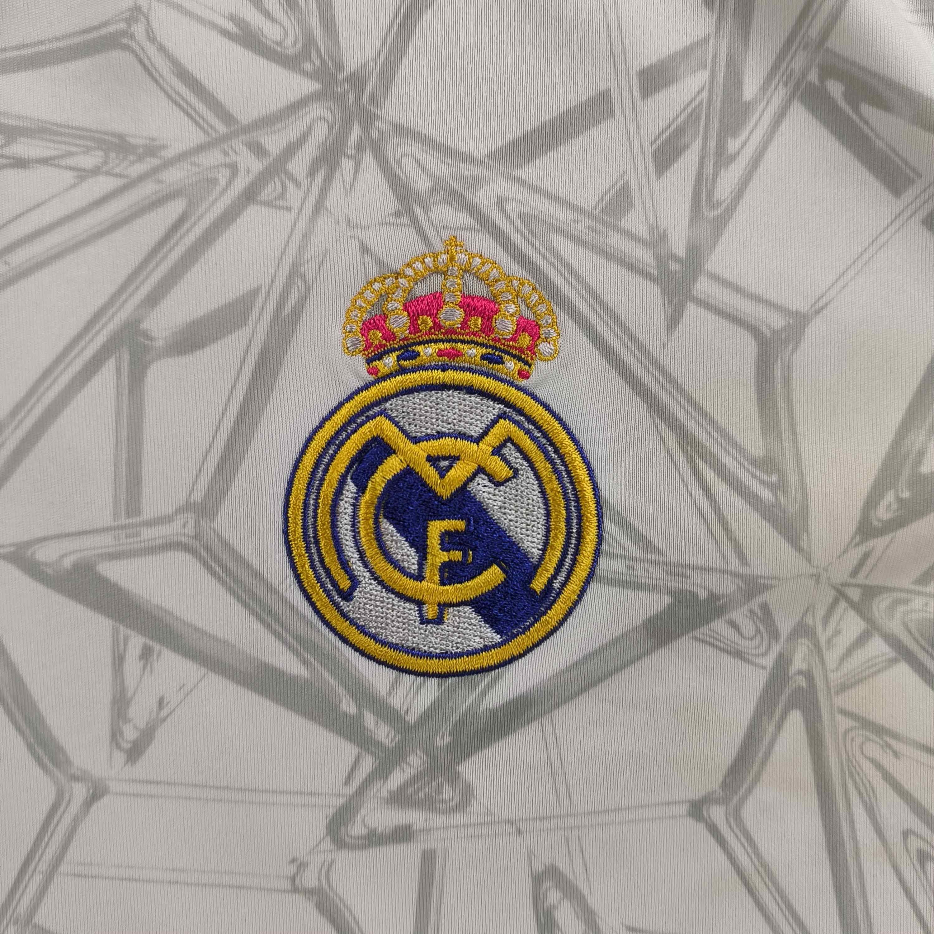 Adidas Real Madrid 2023-24 Adidas training football jersey size XL Size US XL / EU 56 / 4 - 3 Thumbnail