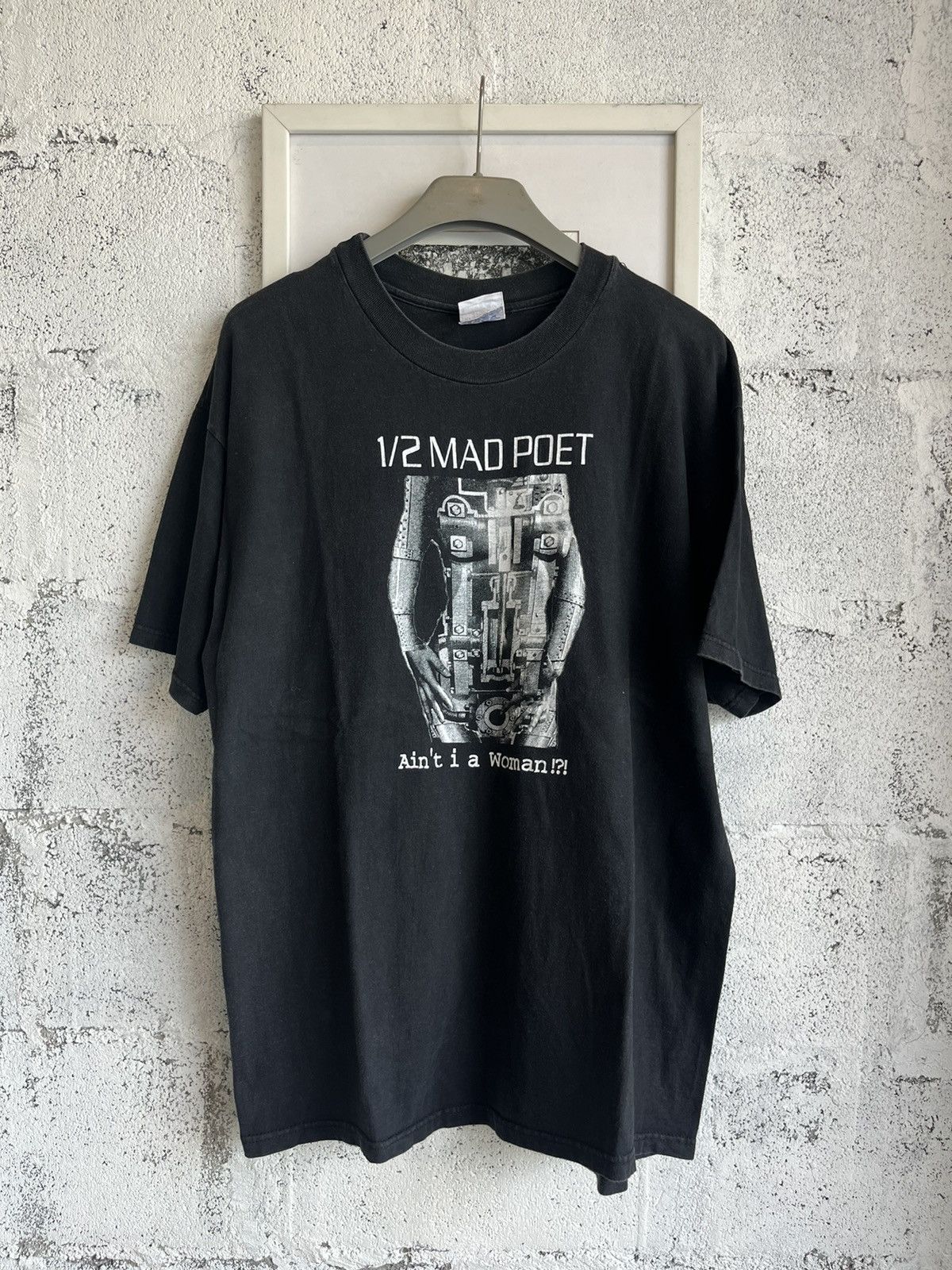 Band Tees × Vintage Vintage 1/2 MAD POET Ain’t i a Woman !?! Band 90’s Tshirt Size US XL / EU 56 / 4 - 2 Thumbnail