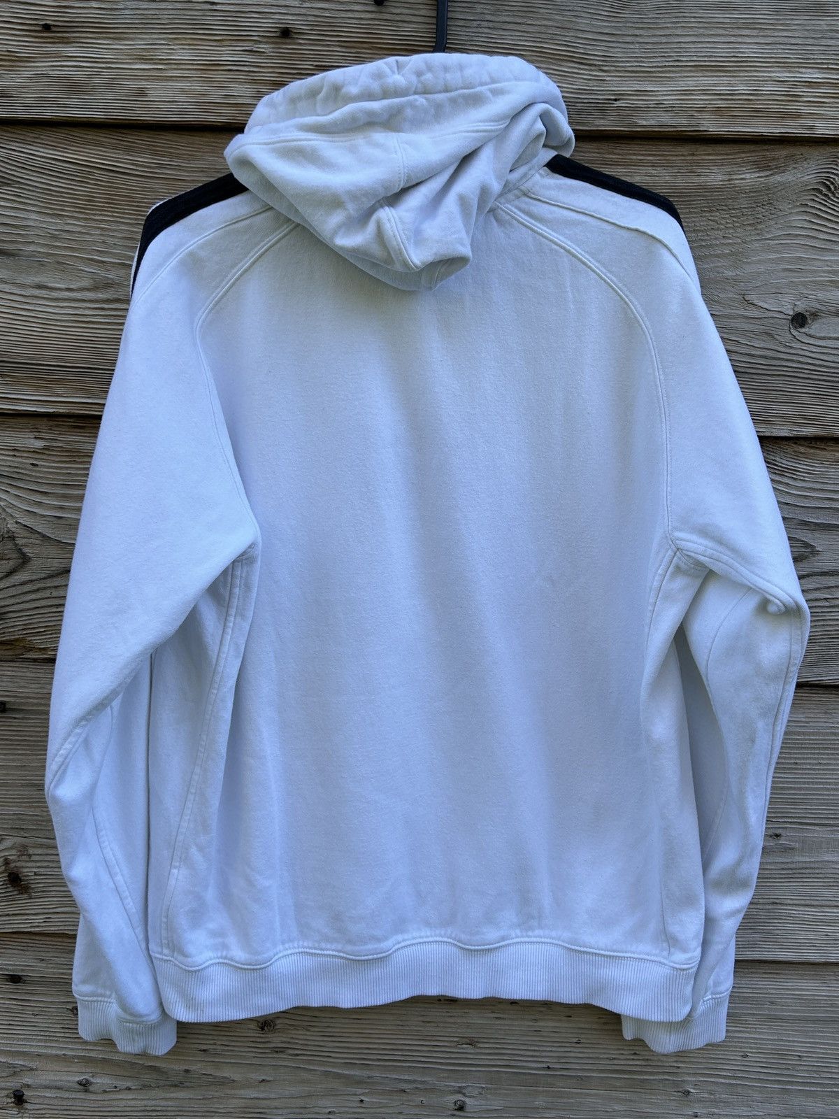 Nike 00s Vintage Nike Embroidered Center Logo Hoodie In White Size US L / EU 52-54 / 3 - 4 Thumbnail