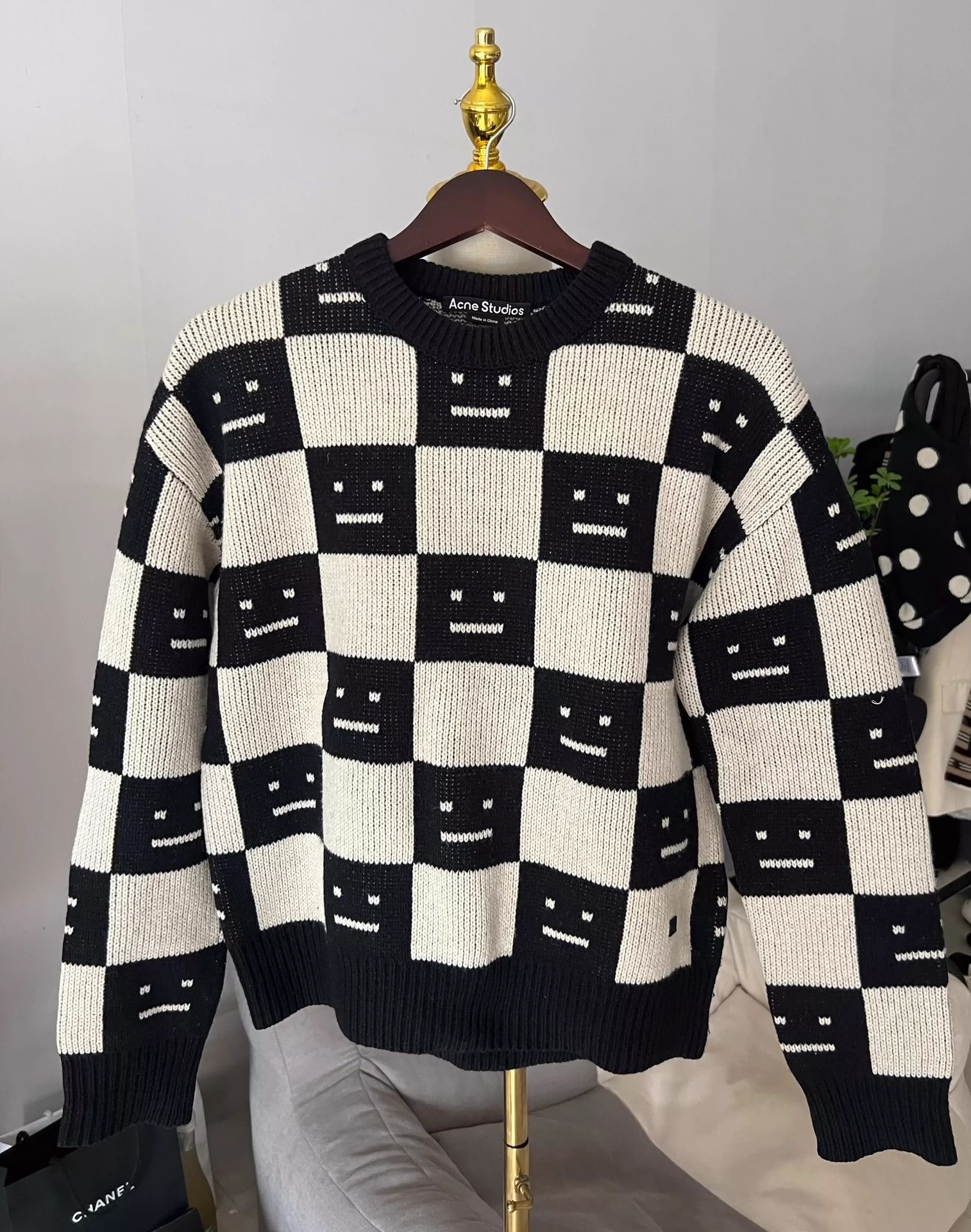 Acne Studios Acne checkered smiley face sweater -DMC Size US XXS / EU 40 - 1 Thumbnail