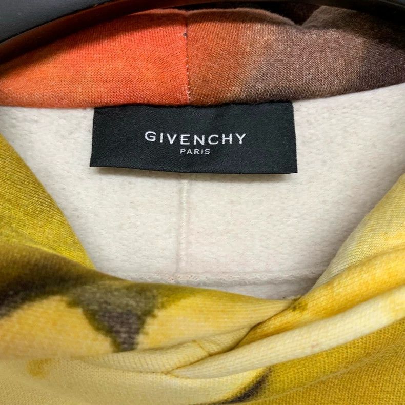 Givenchy Givenchy Pixel Rendering Hoodie 2506-Nextarrow Size US XS / EU 42 / 0 - 3 Thumbnail
