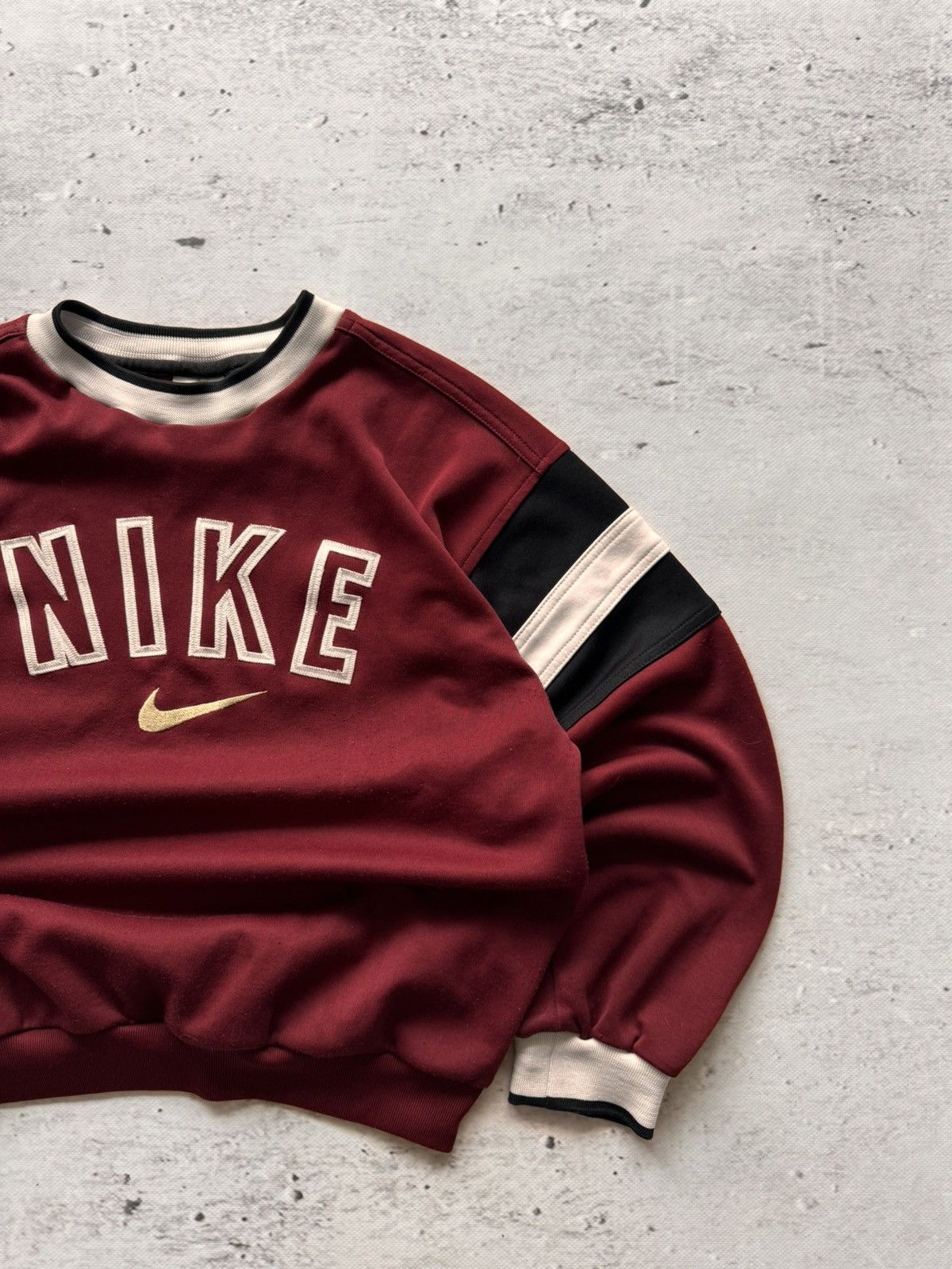 Nike × Vintage NIKE VINTAGE CENTER LOGO OVERSIZE BOXY SWEATSHIRT Size US XS / EU 42 / 0 - 3 Thumbnail