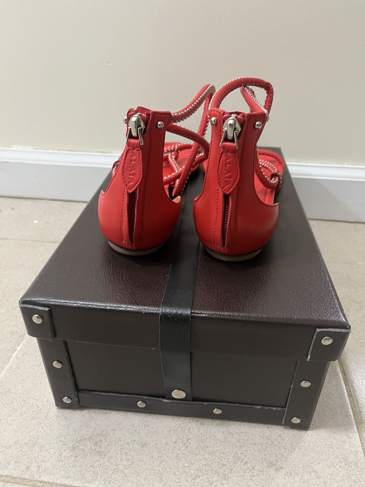 Alaia Alaia Sandals Sz 39/9us Size US 9 / IT 39 - 3 Thumbnail