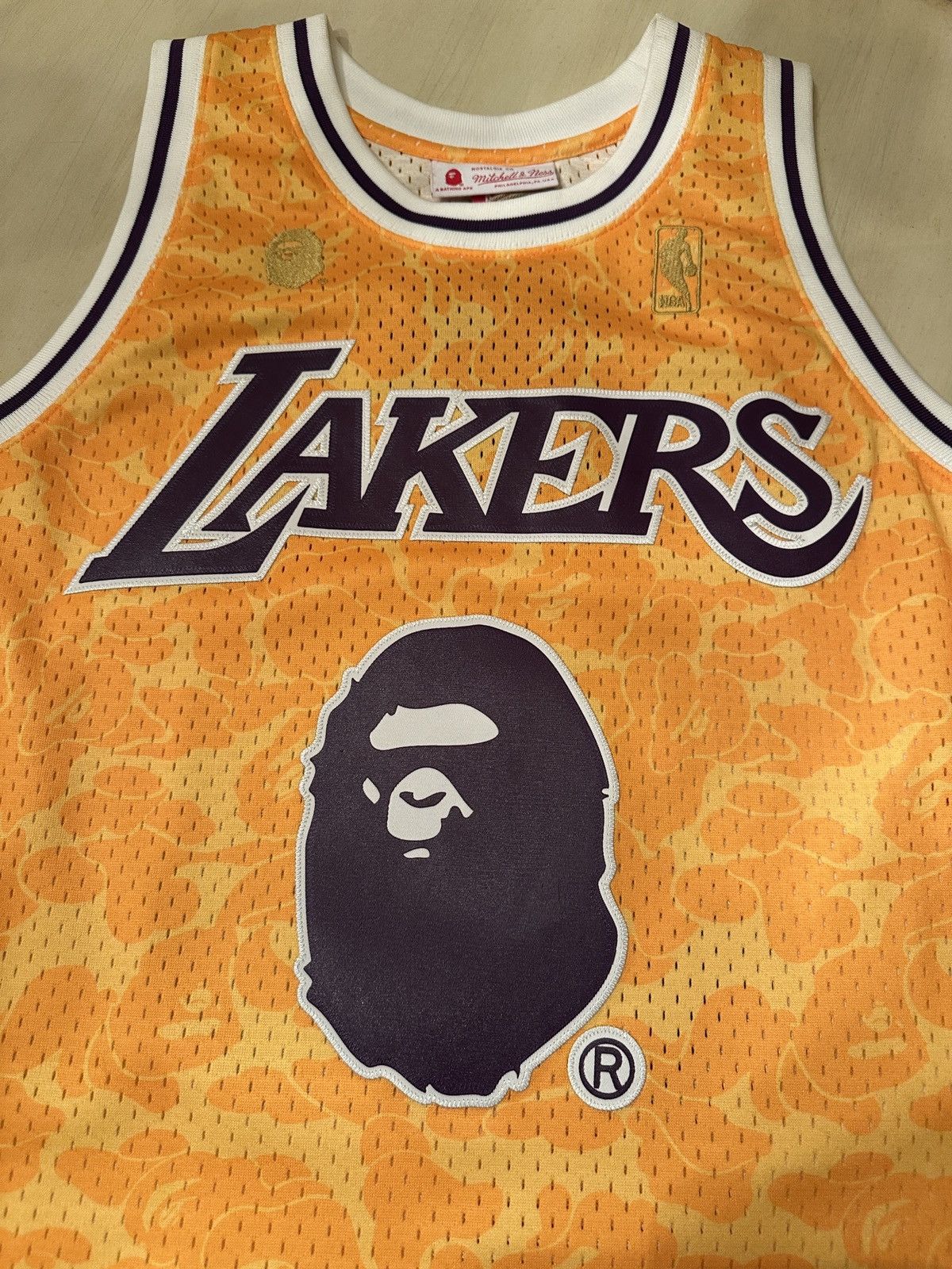 Bape × Mitchell & Ness × NBA BAPE x Mitchell & Ness Lakers ABC Basketball Swingman Jersey Size US M / EU 48-50 / 2 - 2 Thumbnail