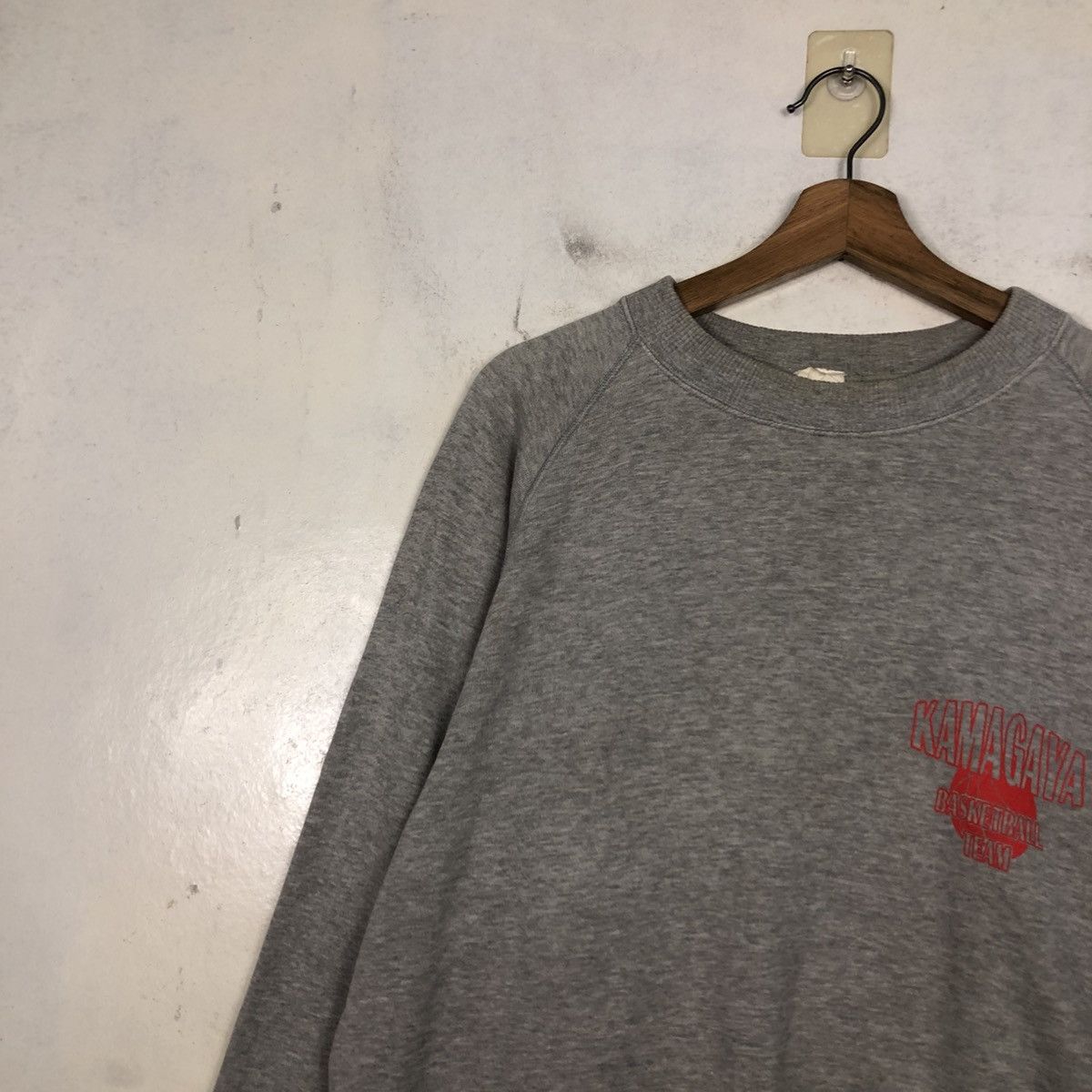 Japanese Brand 📌Vintage Sweatshirt Kamagaya Basketball Team Big Logo Size US M / EU 48-50 / 2 - 9 Thumbnail