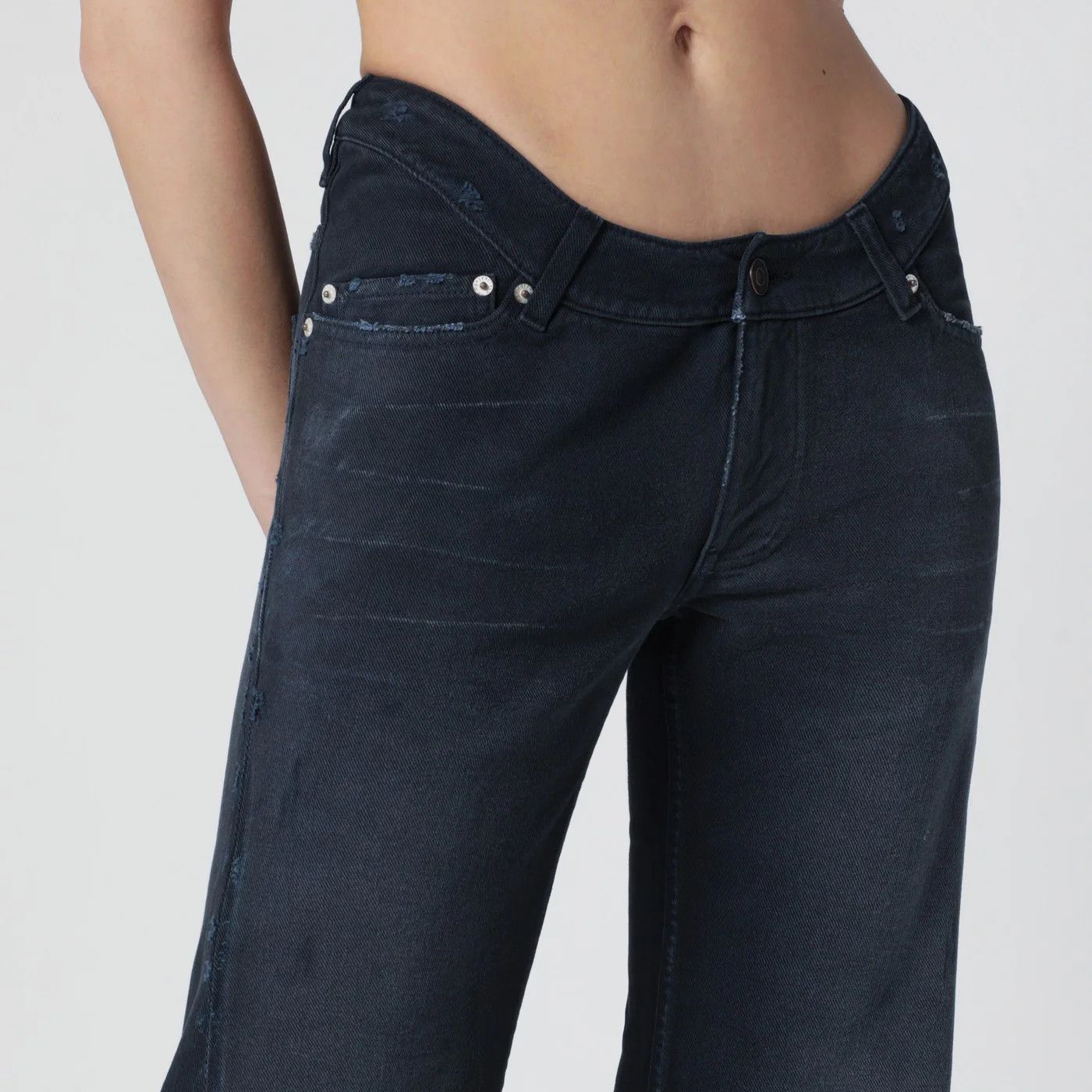 Balenciaga o1d2blof0426 Jeans in Navy Blue Size 27" / US 4 / IT 40 - 3 Thumbnail
