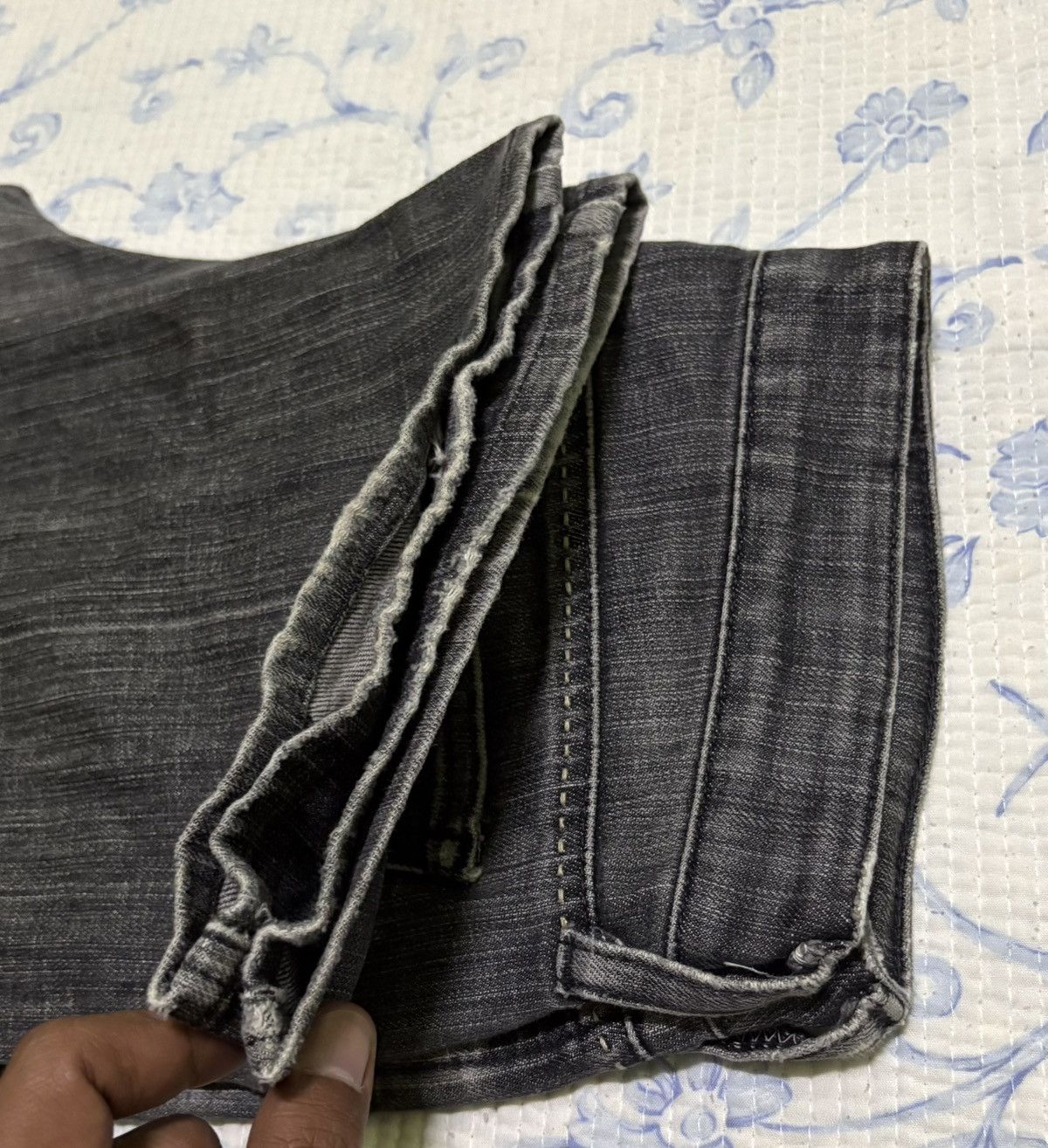 Levi's Levi’s Saddle Stich Streetwear Jeans Low Flared Denim Size US 29 - 15 Thumbnail