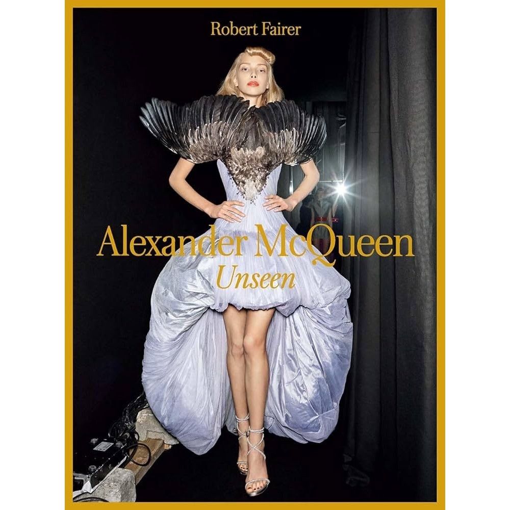 Alexander McQueen Alexander McQueen: Unseen Hardcover Size ONE SIZE - 1 Preview