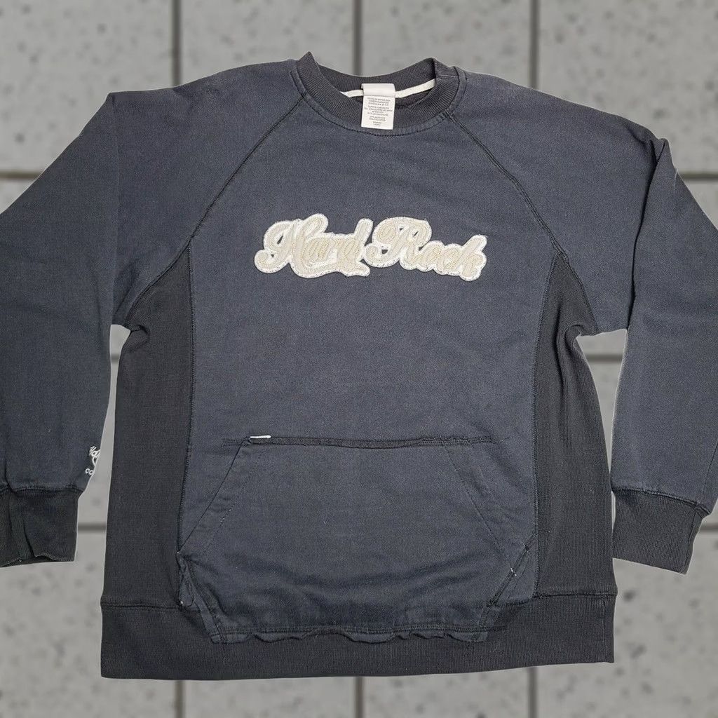 Hard Rock Cafe VINTAGE Hard Rock Cafe Sweatshirt Crewneck Stitched Graphic Front Pocket Black Large Men L USA Stitch Crewneck Sweatshirt Mens Size US L / EU 52-54 / 3 - 1 Thumbnail