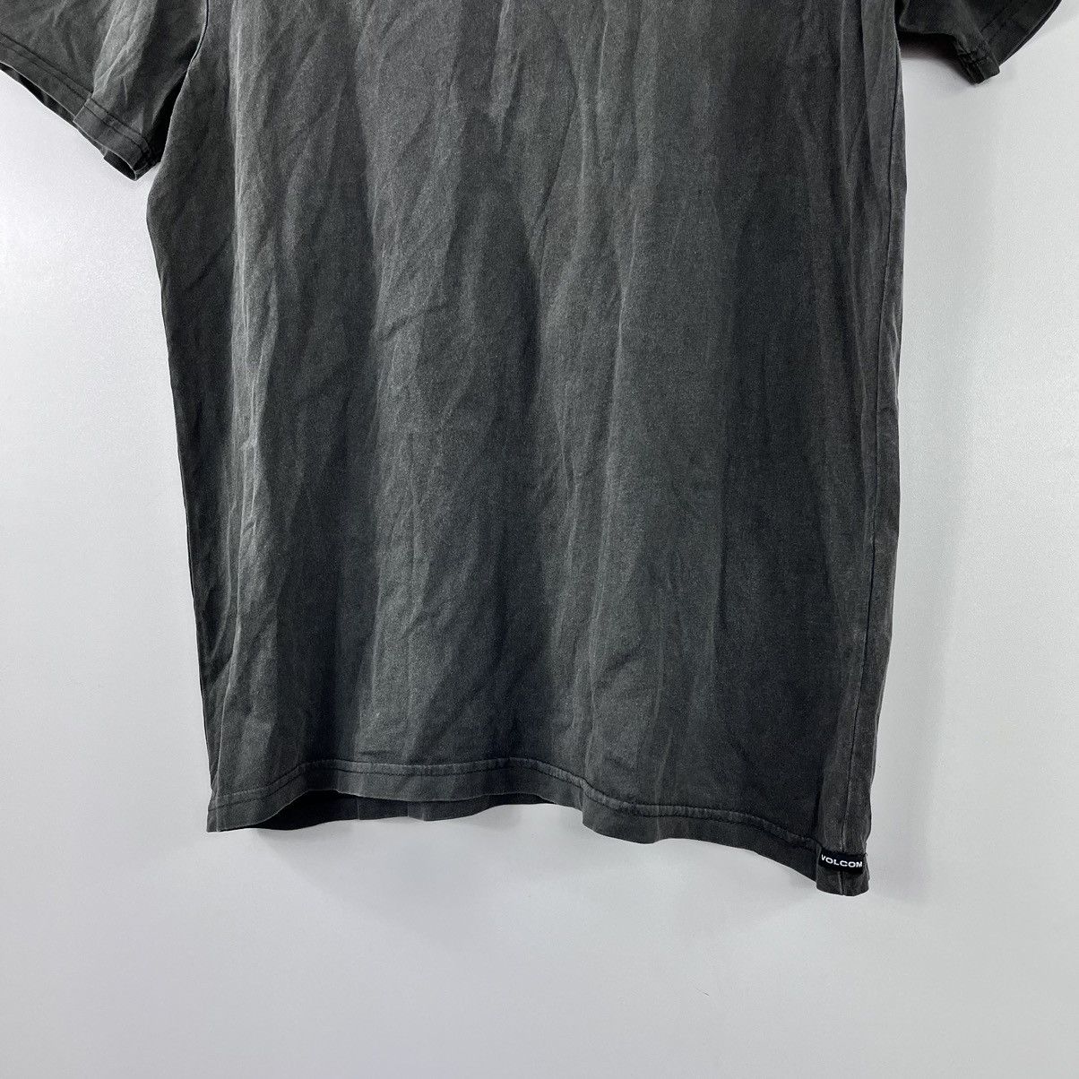Volcom Volcom Tee Y2K Big Logo Crazy Cat Modern Fit Size M Size US M / EU 48-50 / 2 - 5 Thumbnail