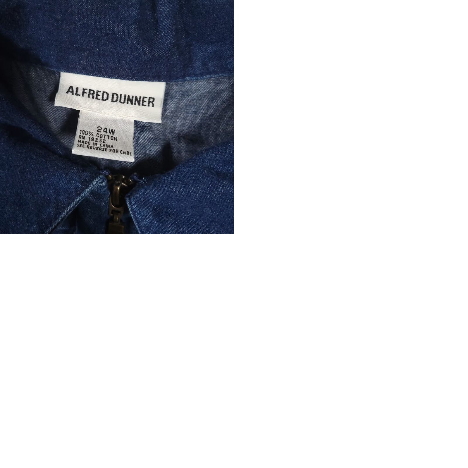 Vintage Alfred Dunner Denim Jacket Womens 24W Full Zip Blue Pockets Elastic Jacket Size 4XL / US 24-26 - 9 Thumbnail