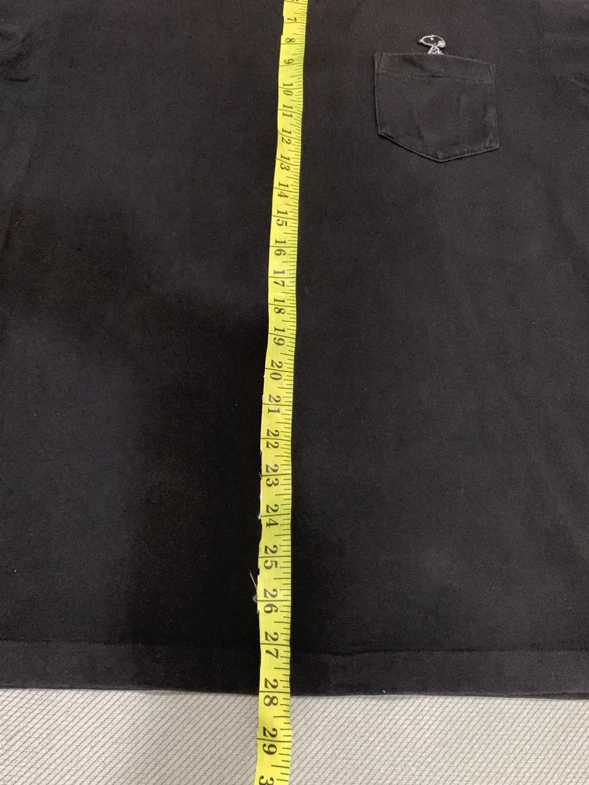 Kaws Vintage Kaws x Peanuts X Uniqlo Single Pocket T-Shirt Size US L / EU 52-54 / 3 - 12 Thumbnail