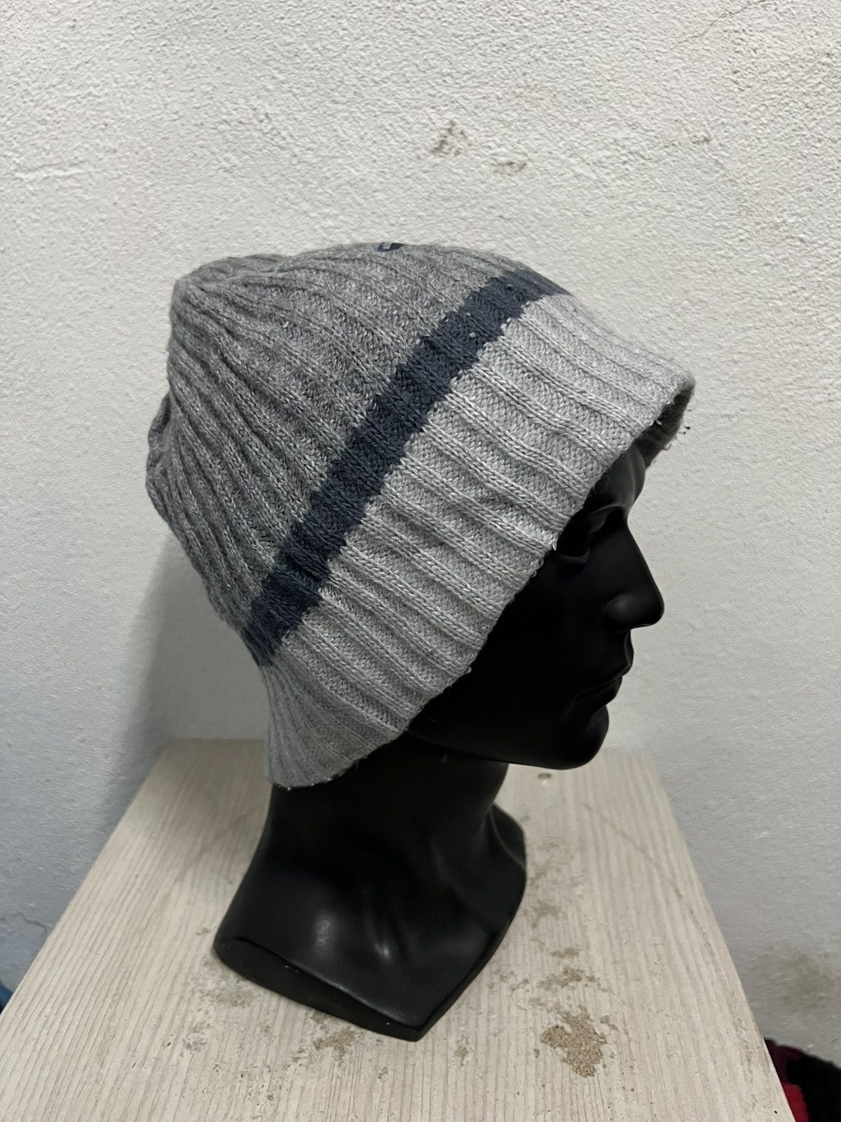 Quiksilver Vintage Quiksilver Beanie Hat Size ONE SIZE - 4 Thumbnail