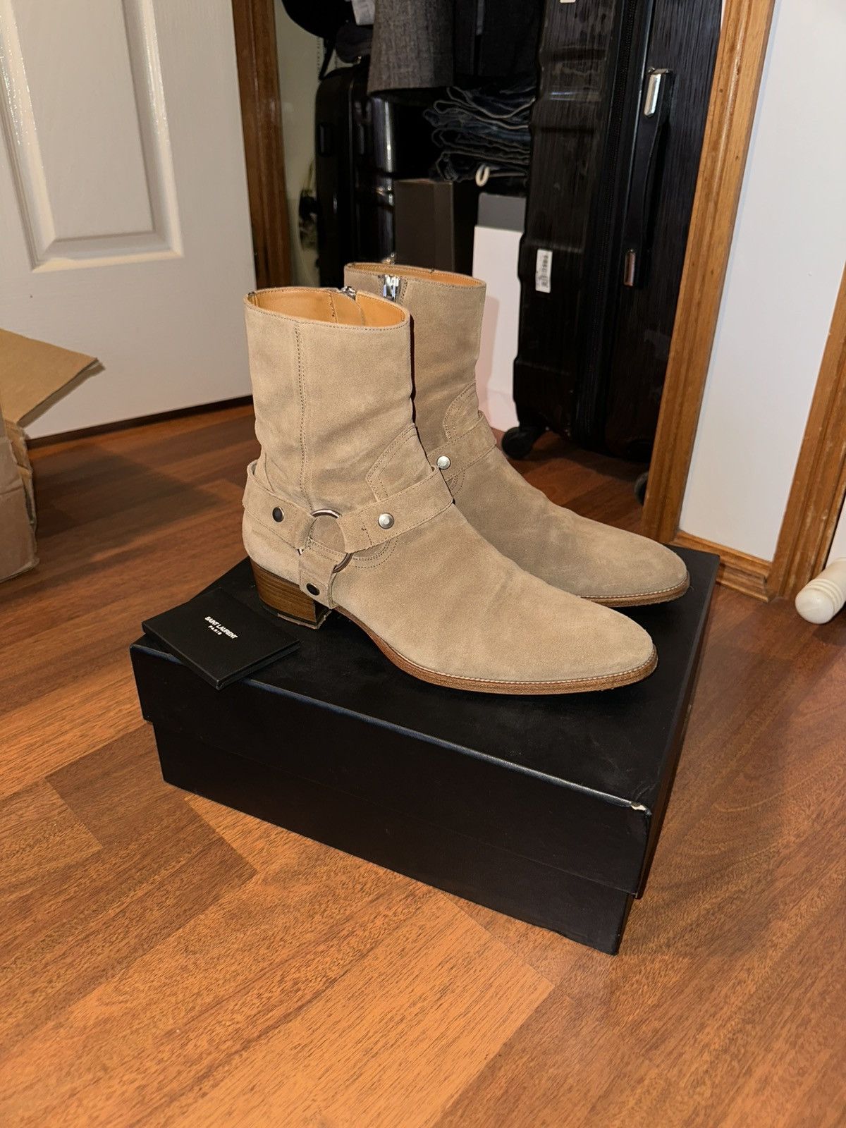 Saint Laurent Paris Saint Laurent Paris (SLP) Wyatts Size US 10 / EU 43 - 4 Thumbnail