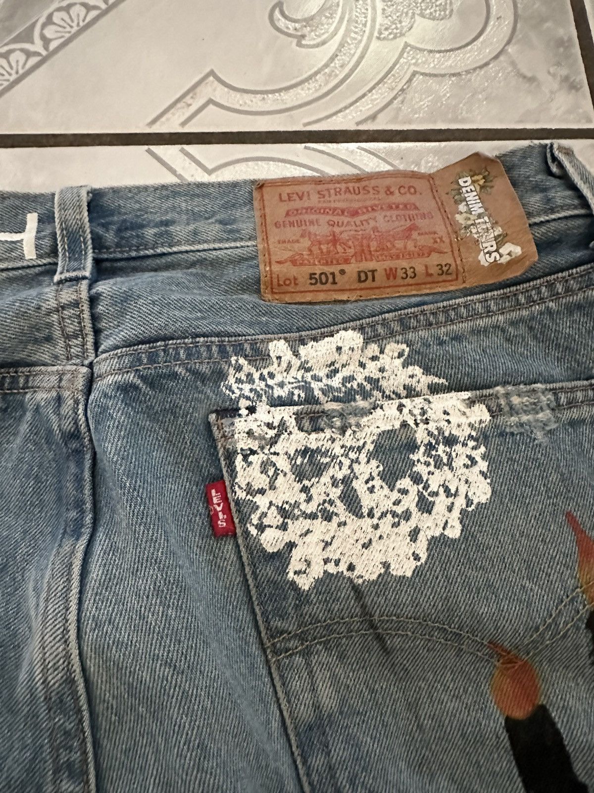 DENIM TEARS DENIM TEARS x Virgil Abloh “Message in a Tear” Size US 33 - 5 Thumbnail