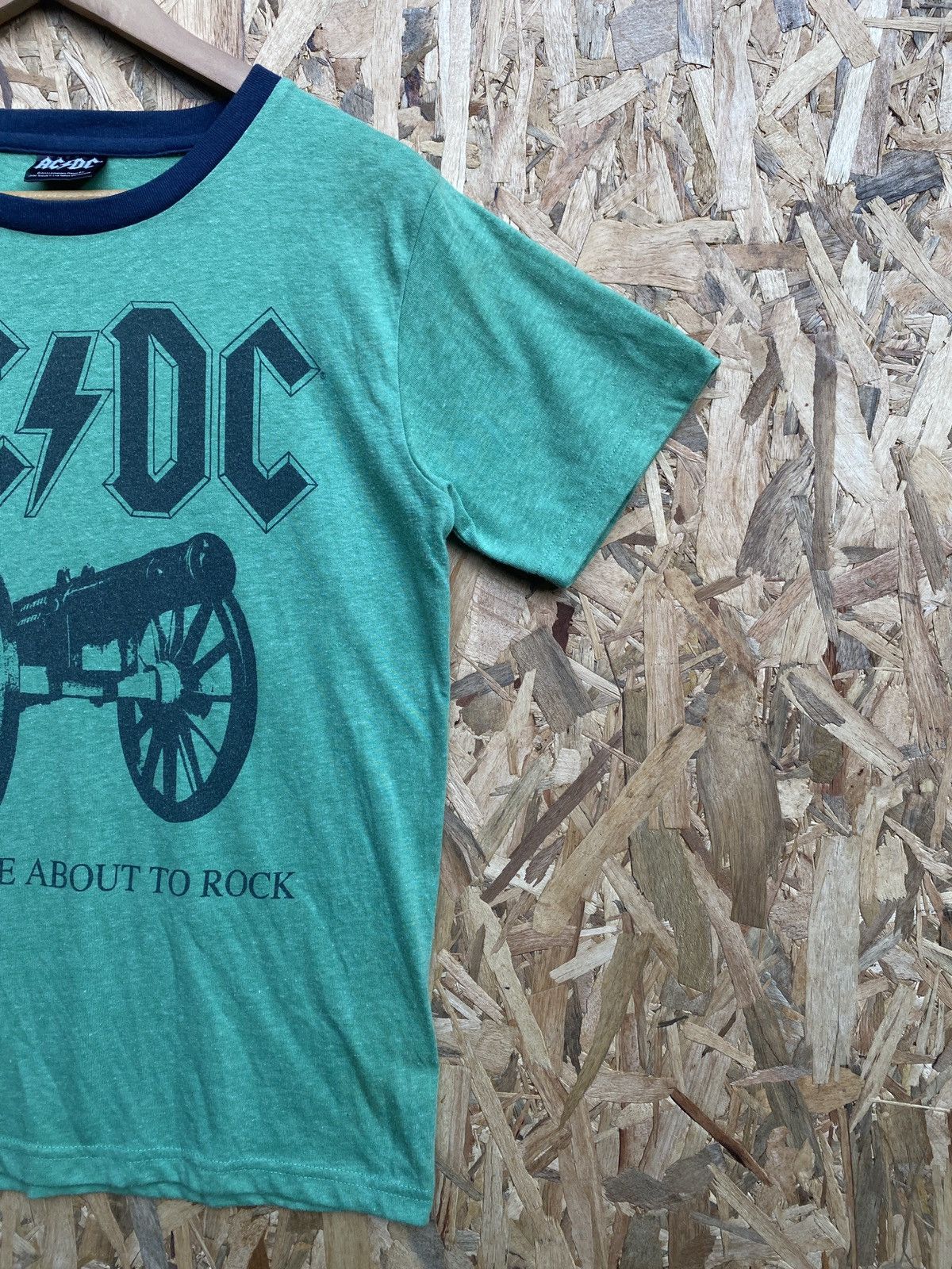 AC/DC × Band Tees × Vintage Vintage y2k acdc band tee Size US XS / EU 42 / 0 - 2 Thumbnail