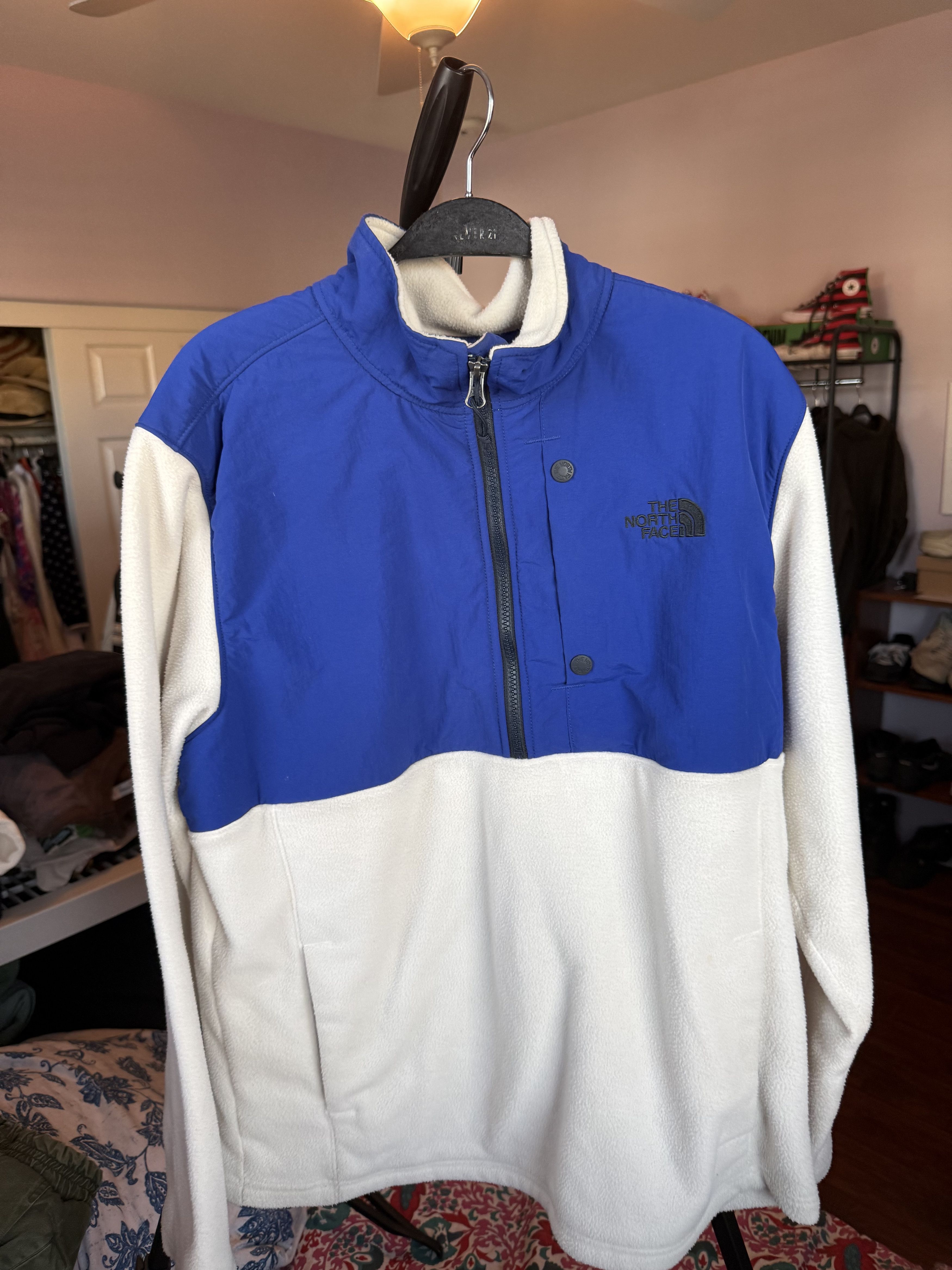 The North Face The North Face Blue & White Fleece Quarter Zip Pullover Size Size US L / EU 52-54 / 3 - 1 Thumbnail