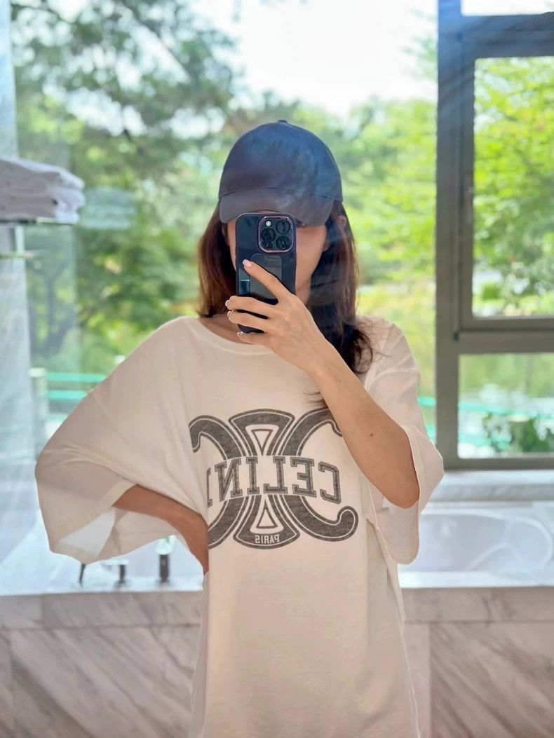 Celine Celine Logo Short Sleeve TShirt Size L Size US L / EU 52-54 / 3 - 3 Thumbnail