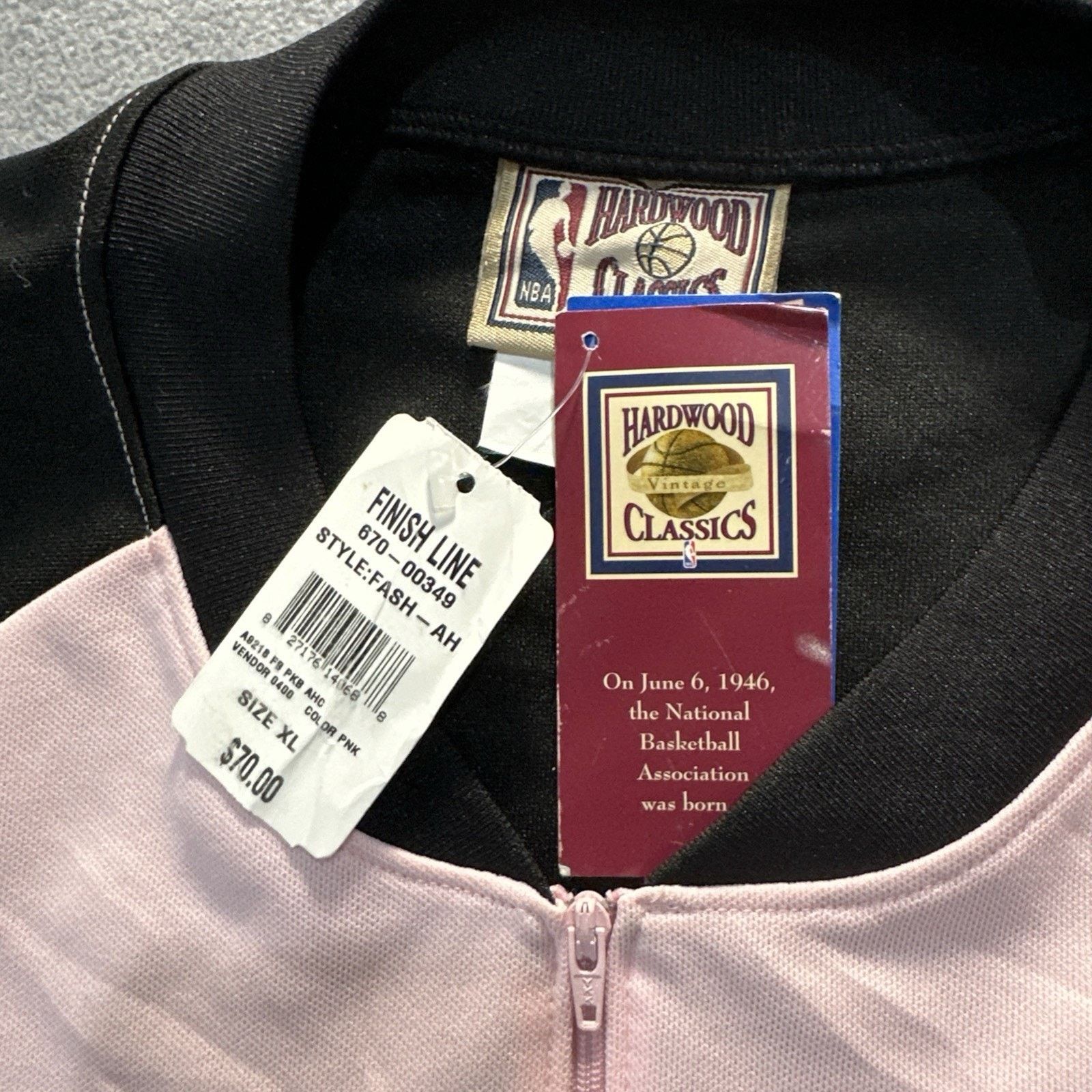 Majestic Atlanta Hawks Majestic Hardwood Classics Pink Warm Up NWT Size US XL / EU 56 / 4 - 4 Thumbnail